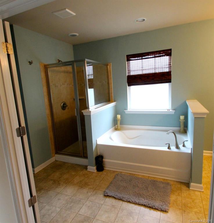 Stowe Pointe - Residential