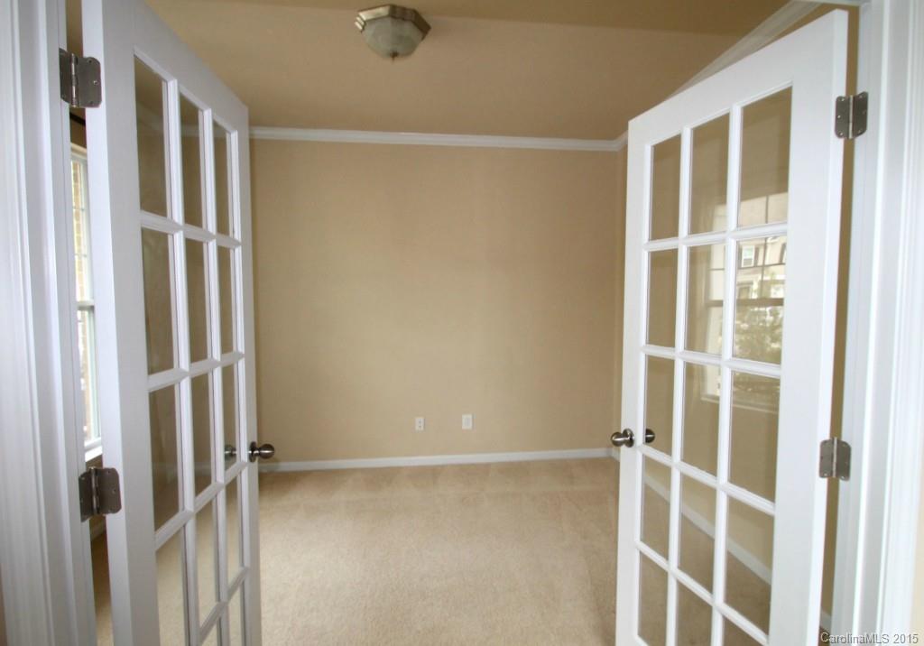 Stowe Pointe - Residential