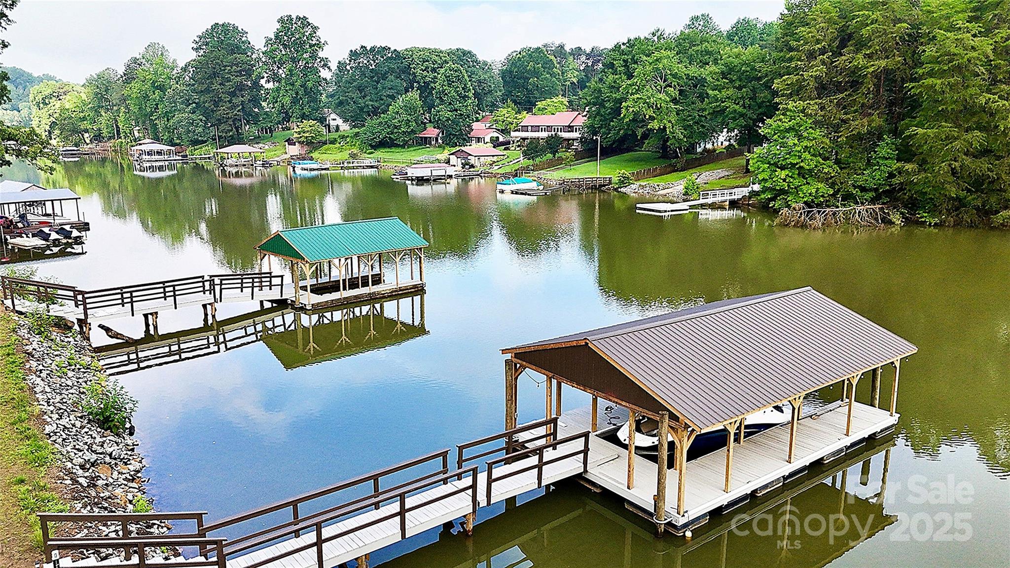 6902 Shade Tree Lane