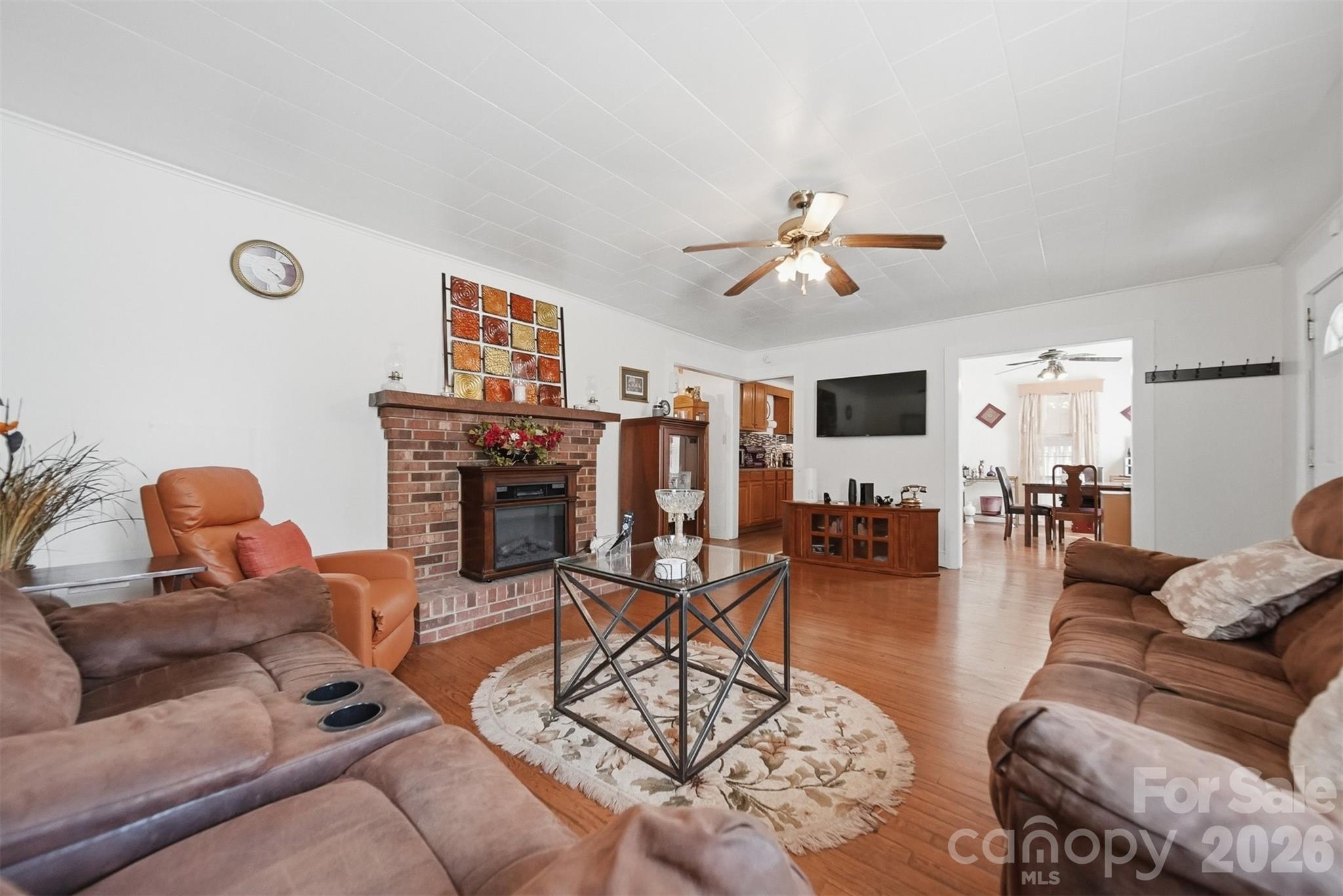 421 Finley Avenue NW