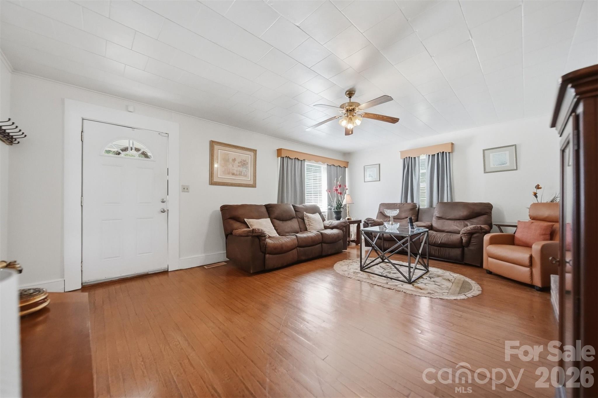 421 Finley Avenue NW