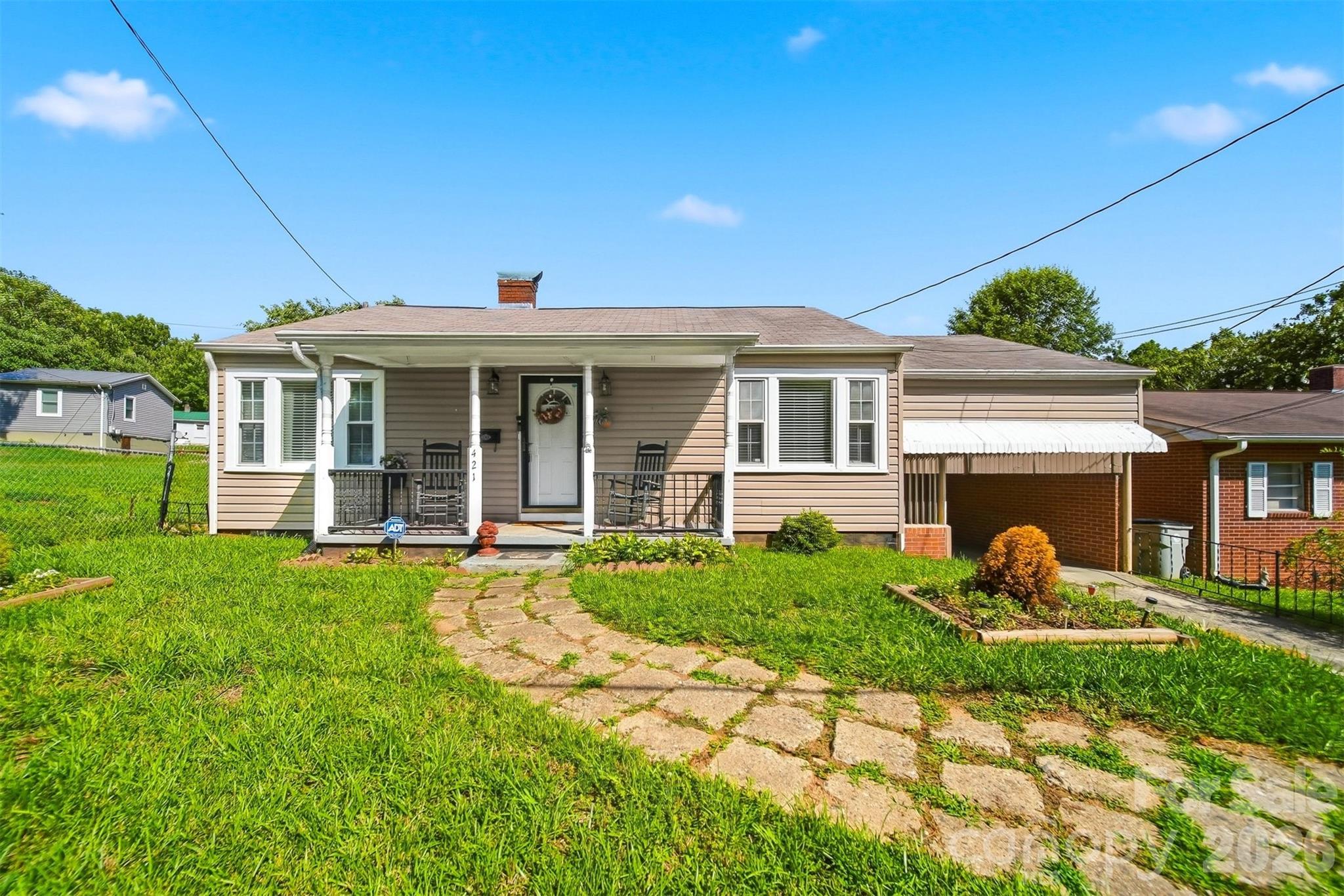 421 Finley Avenue NW, Lenoir, NC, 28645