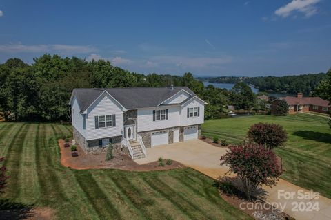 A home in Hickory