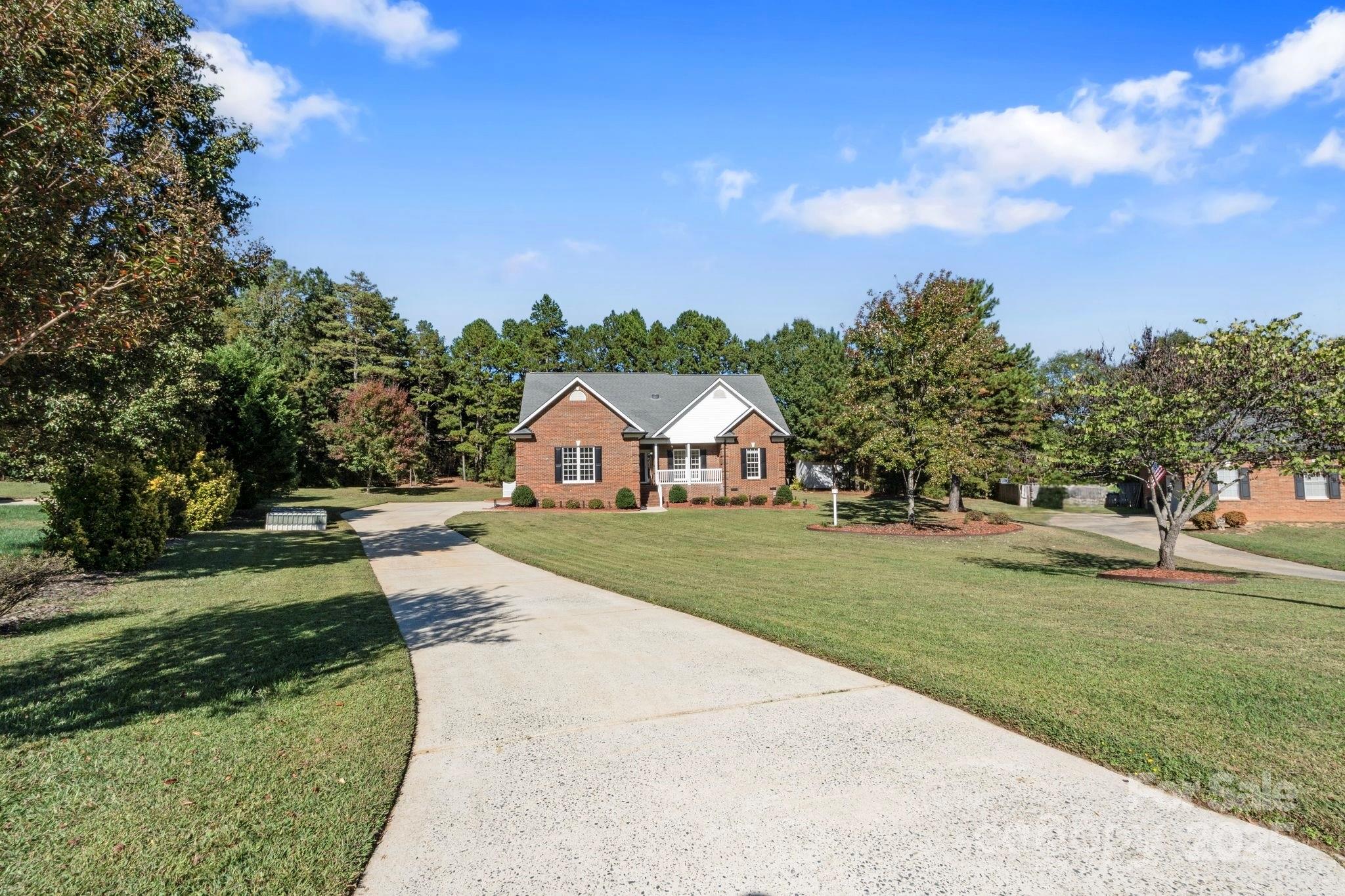 2337 Hunter Davis Court
