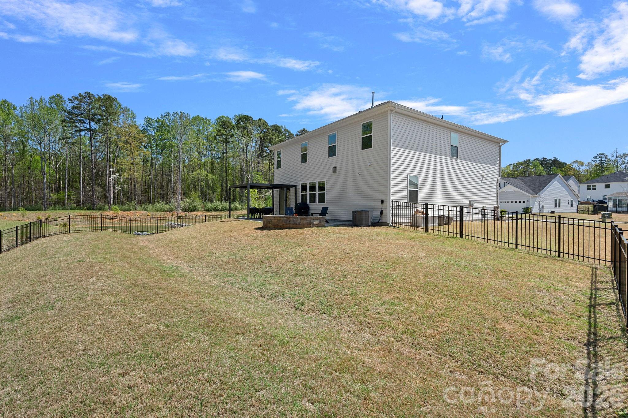 Carsen Glen - Residential