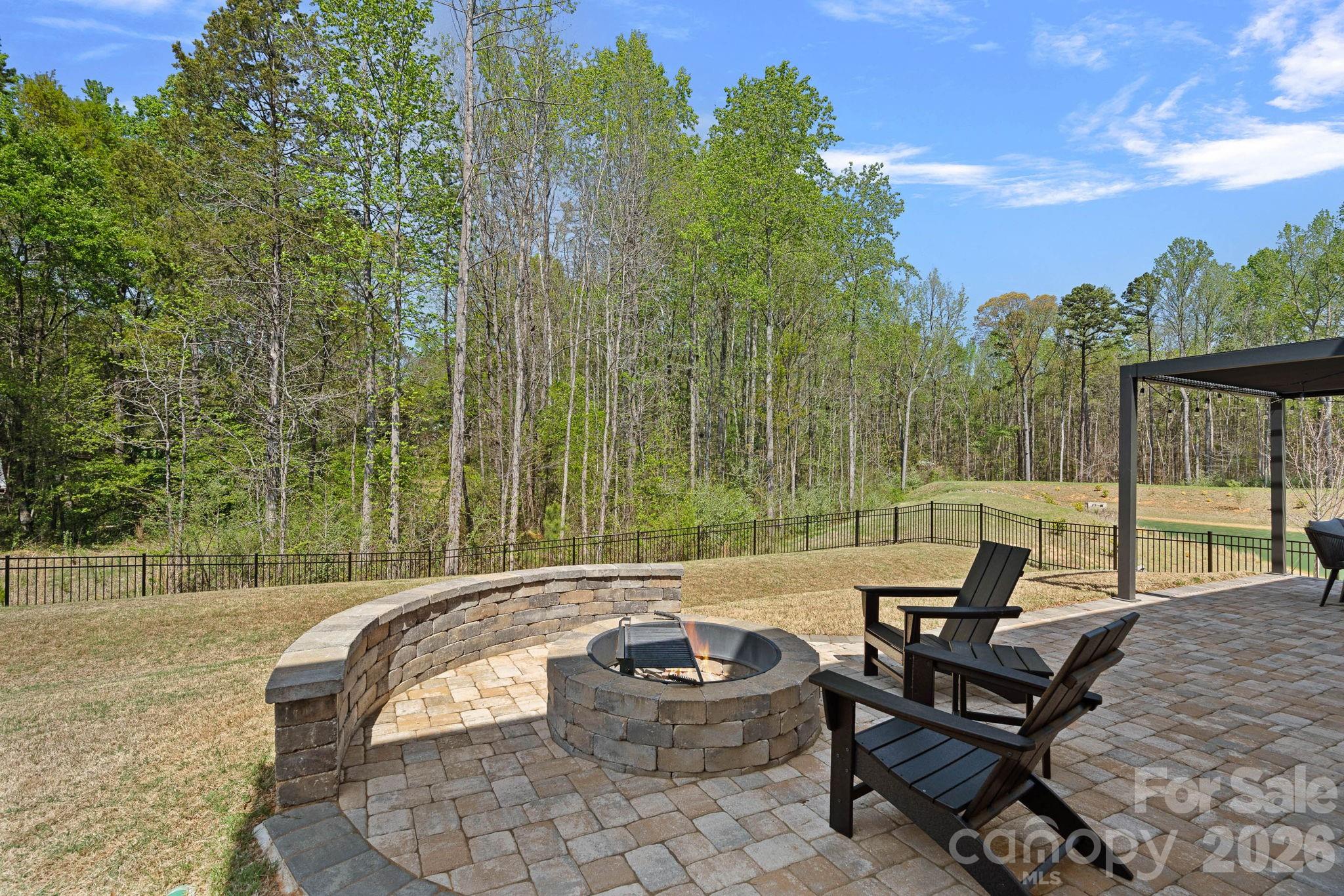 Carsen Glen - Residential