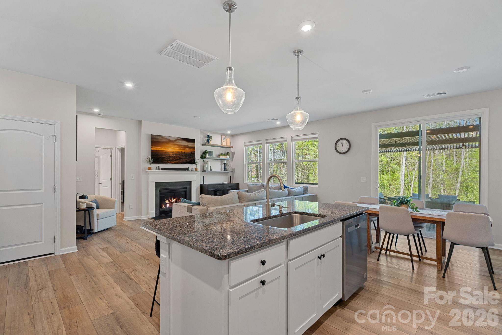 Carsen Glen - Residential