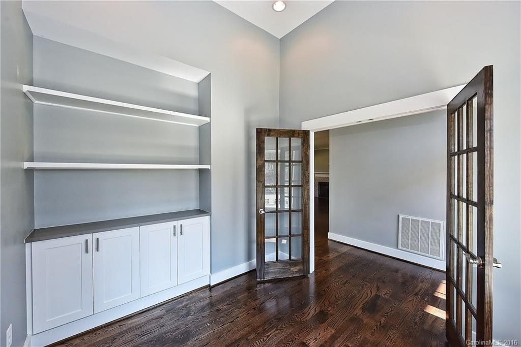 Villa Heights - Residential