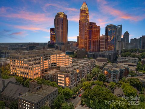 400 N Church Street 208 Charlotte NC 28202