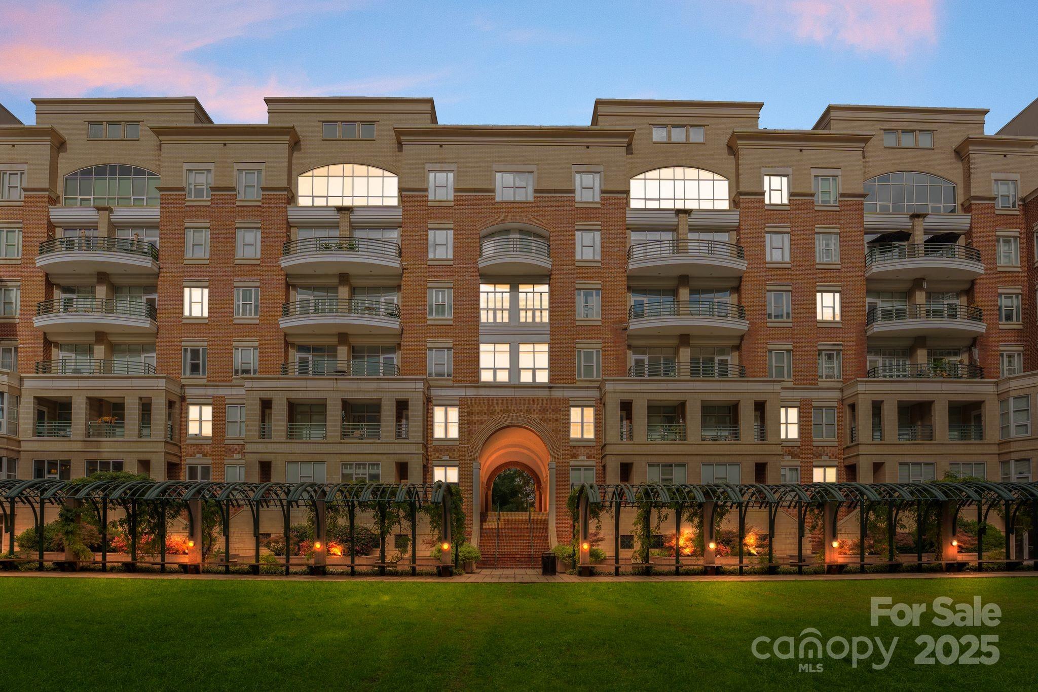 400 N Church Street 208