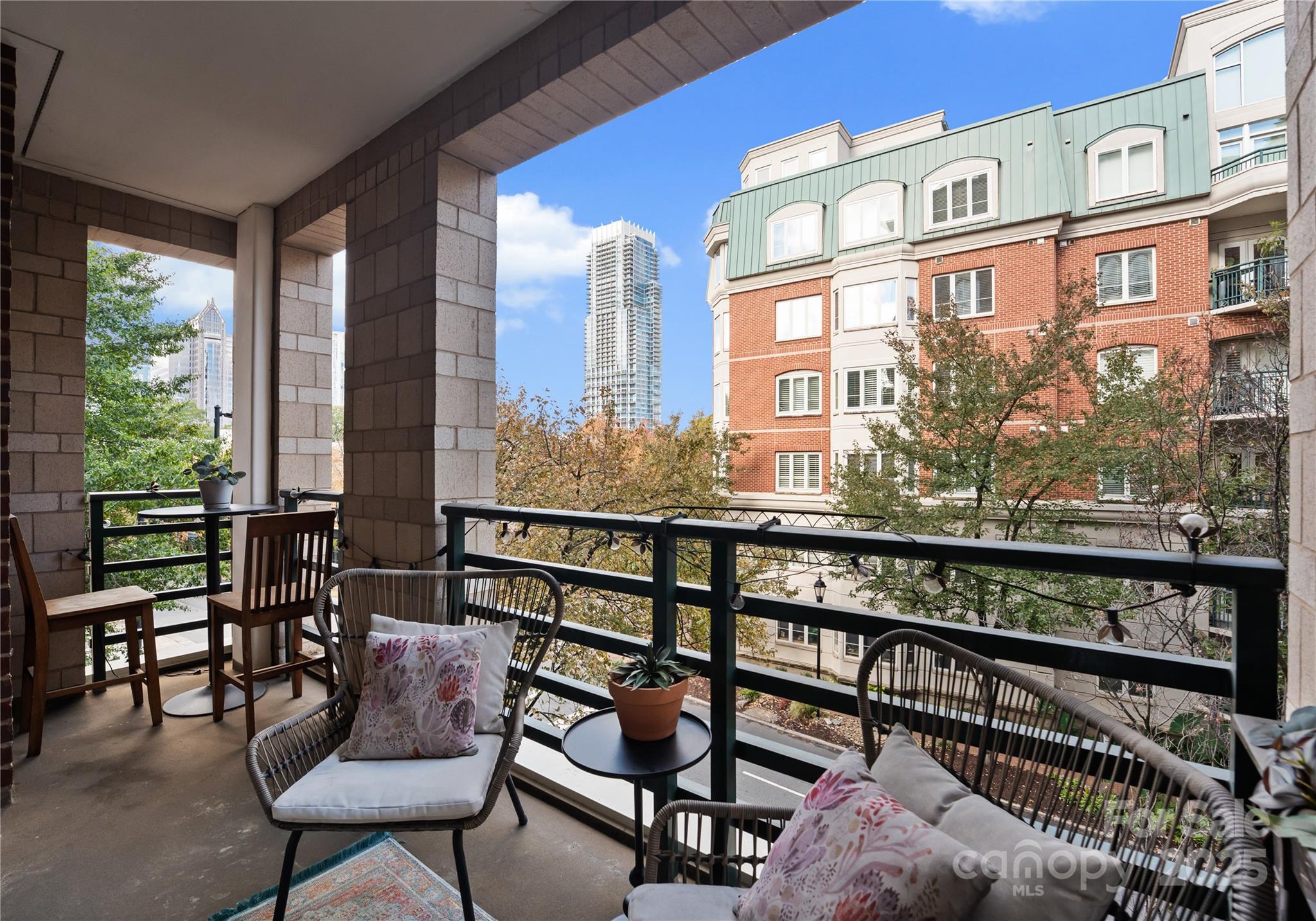 400 North Church - Residential