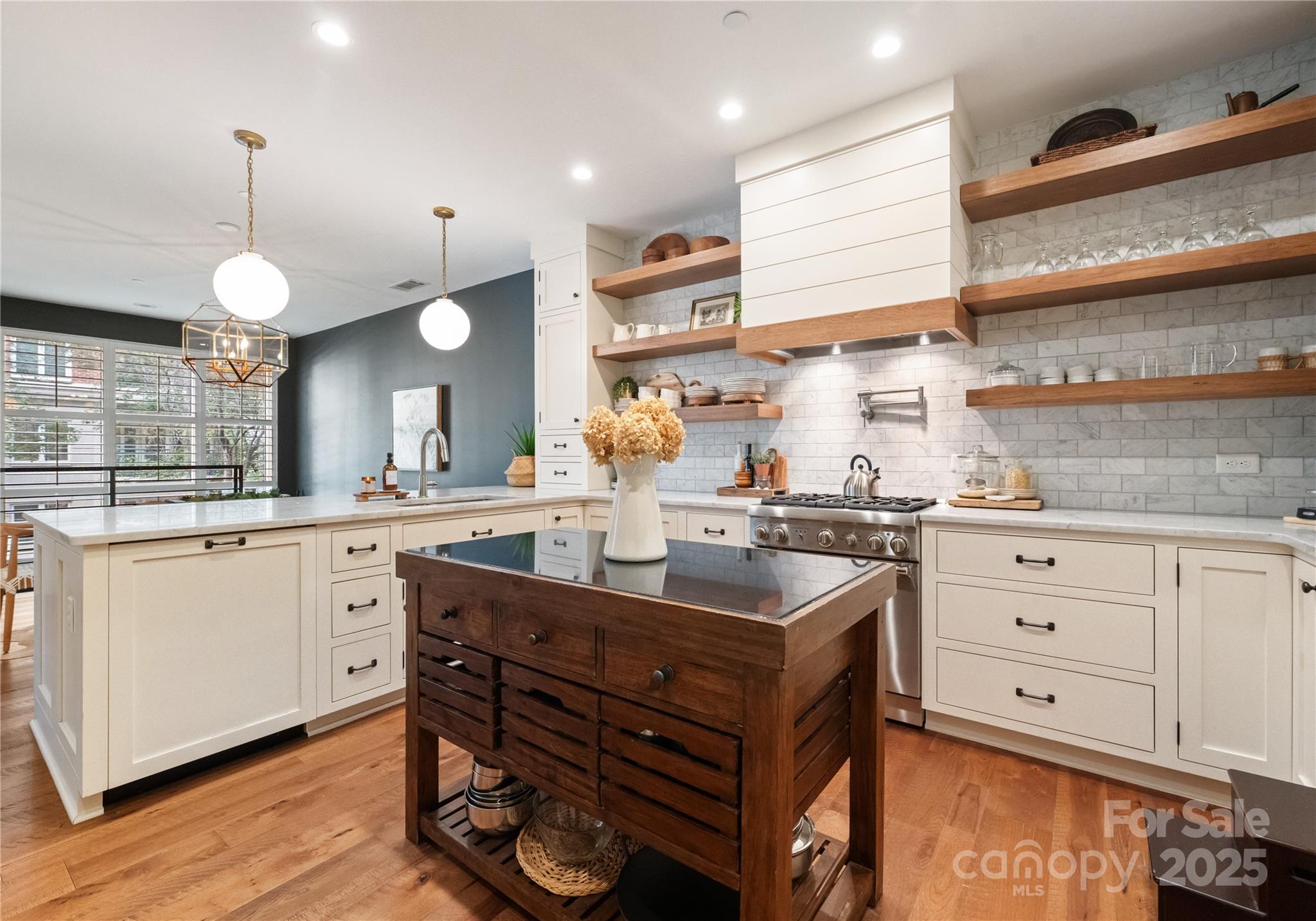 400 North Church - Residential