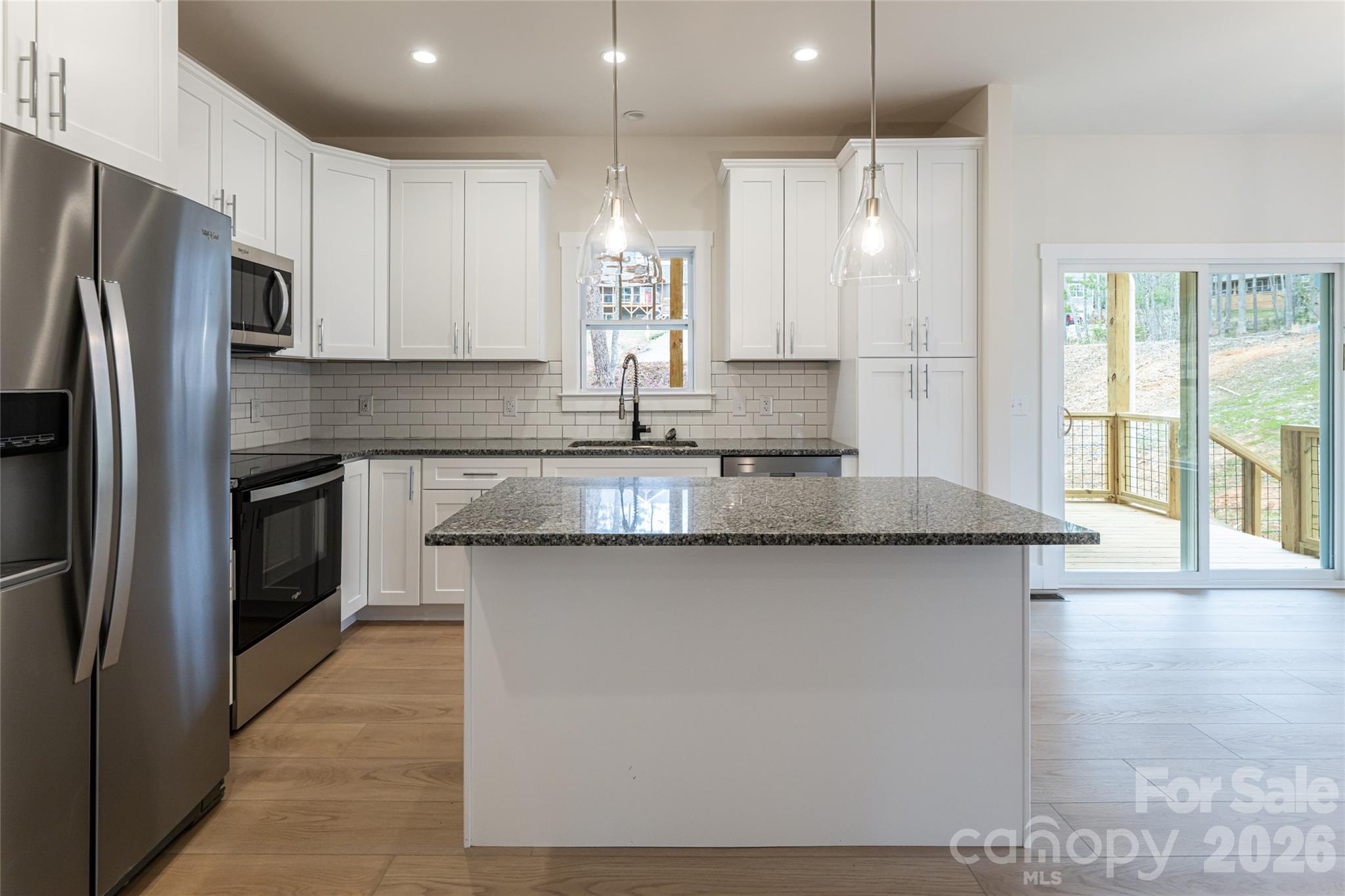 Cascade Ridge - Residential