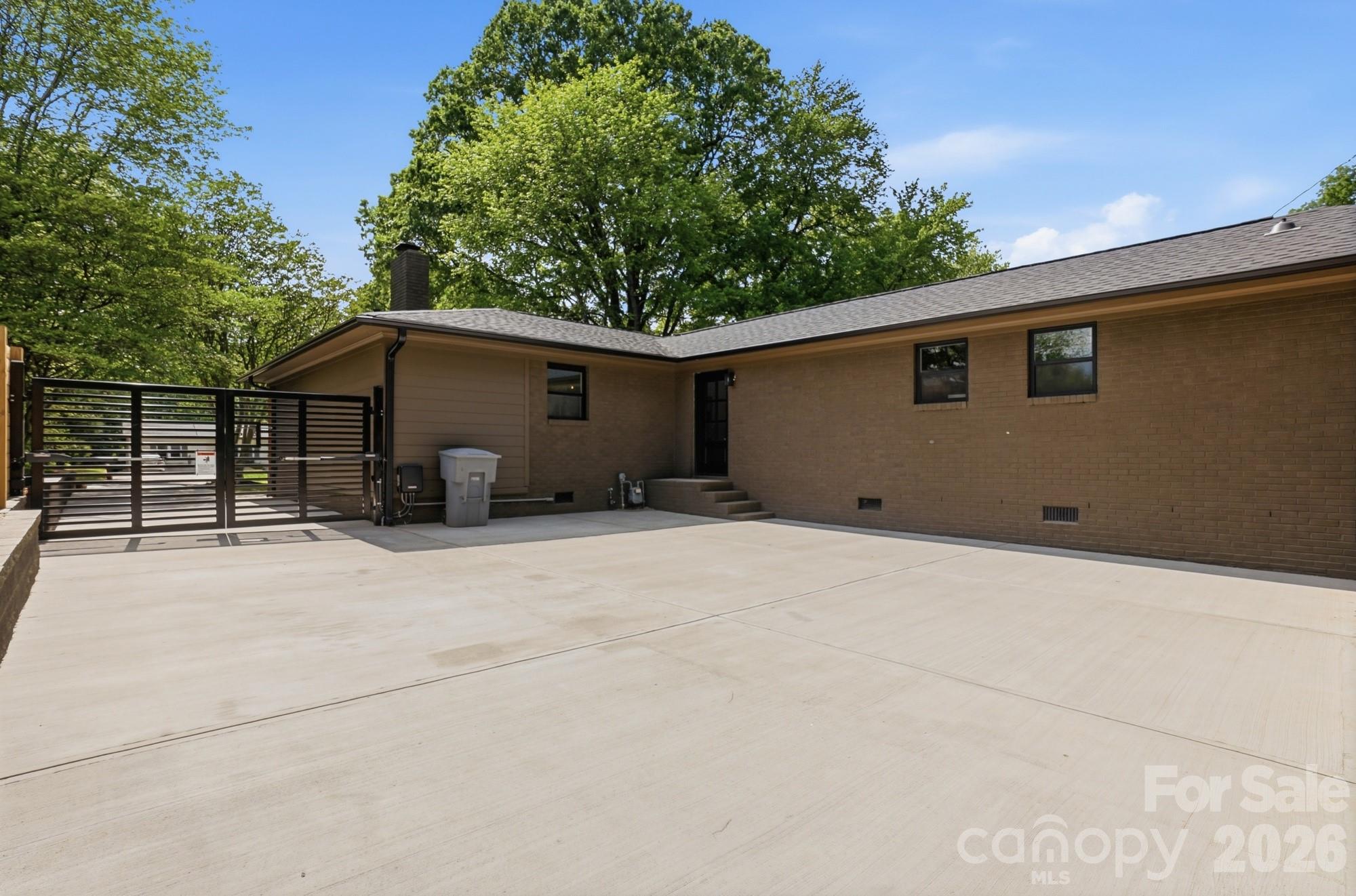 Eastway Park - Residential