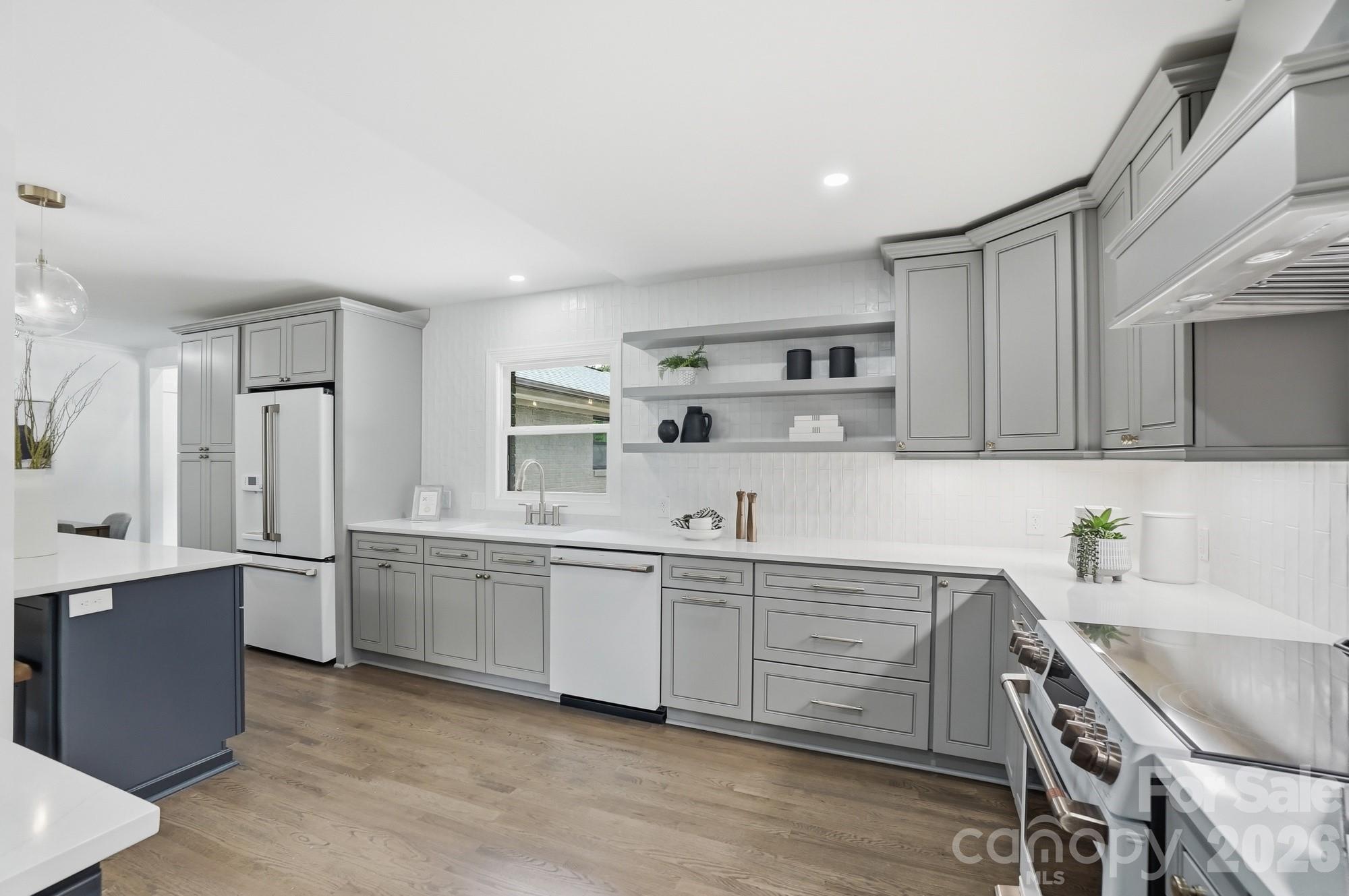 Eastway Park - Residential