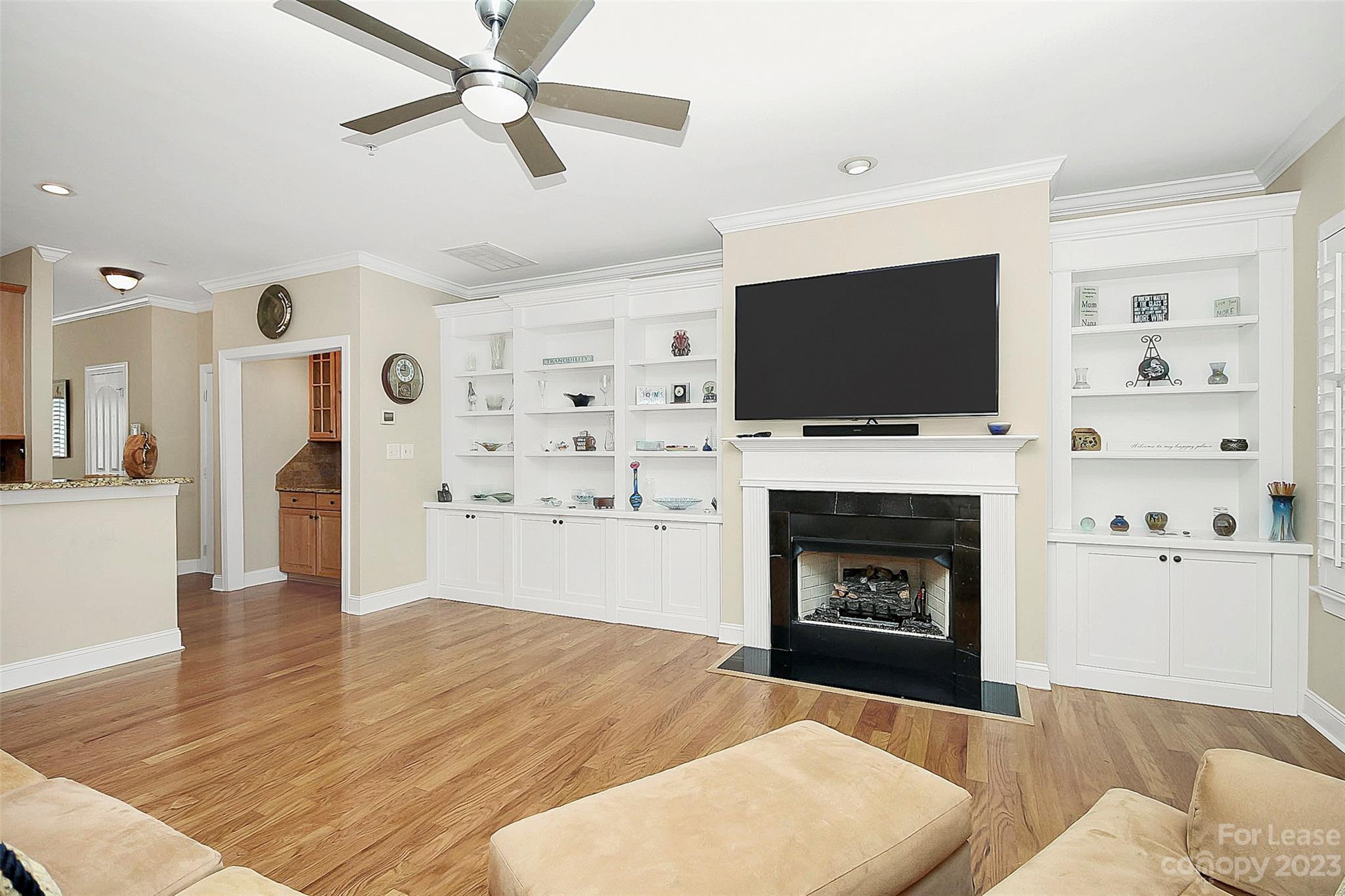 Myers Park - Residential Lease