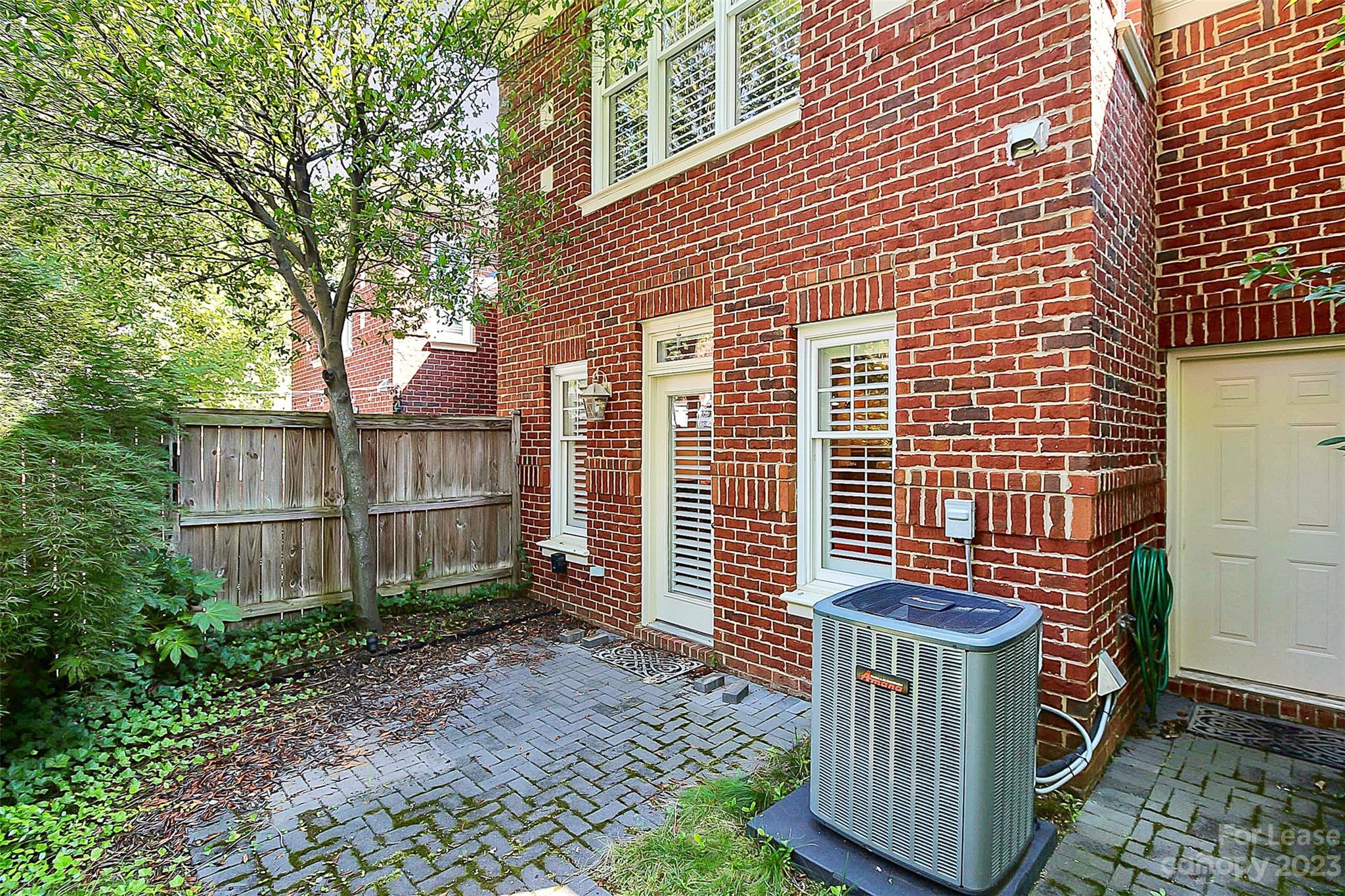 Myers Park - Residential Lease