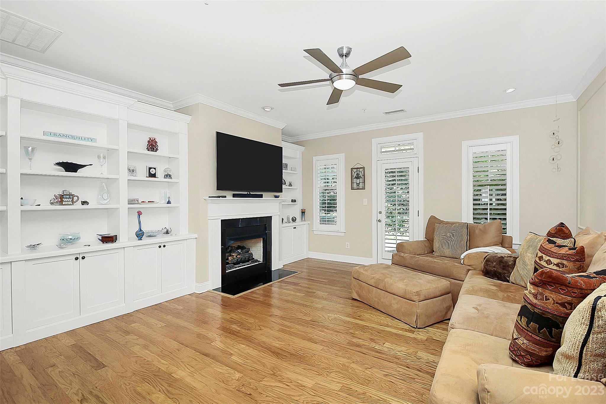 Myers Park - Residential Lease