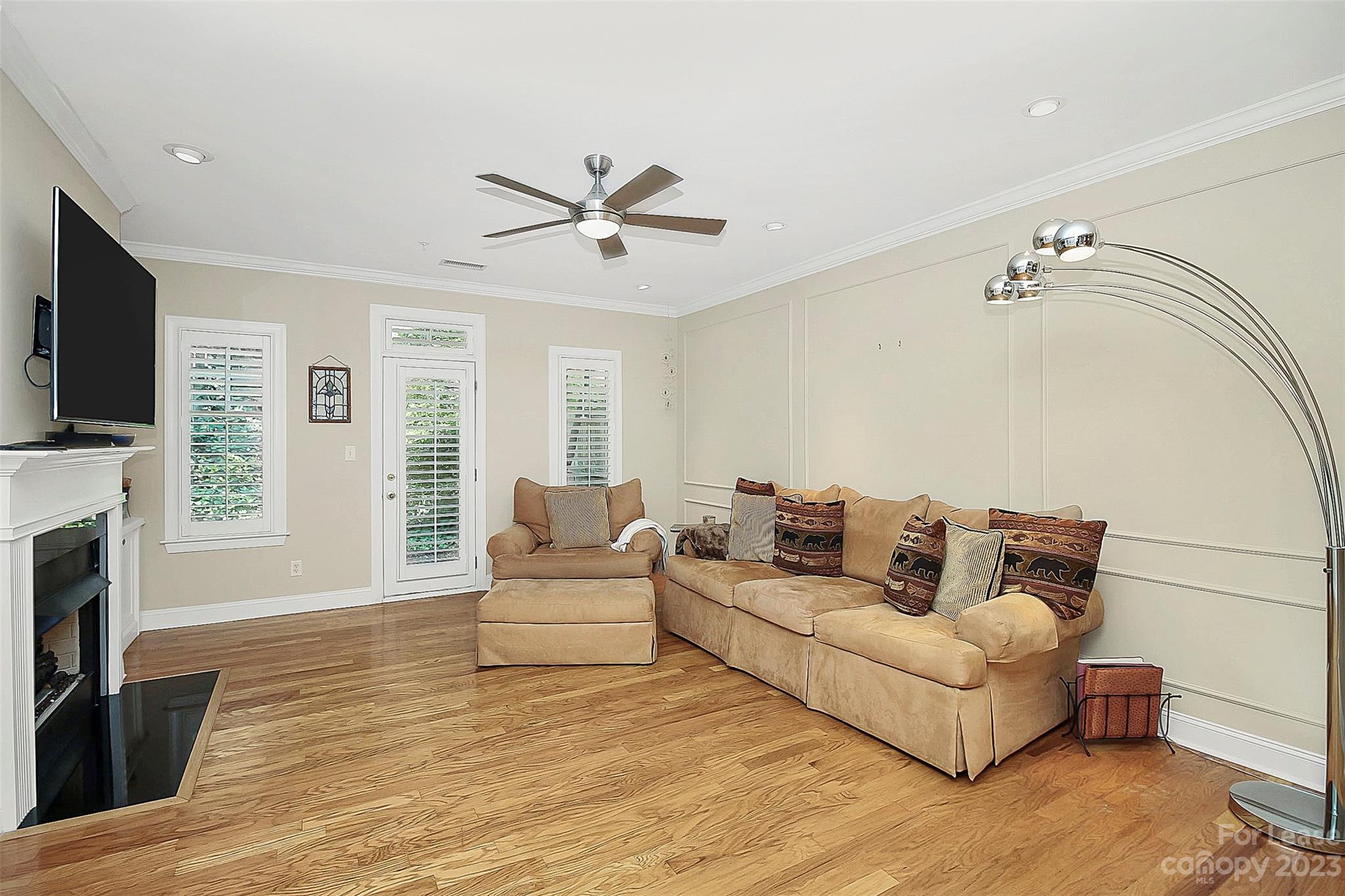 Myers Park - Residential Lease