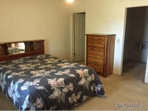 Lone Pine Heights - Residential