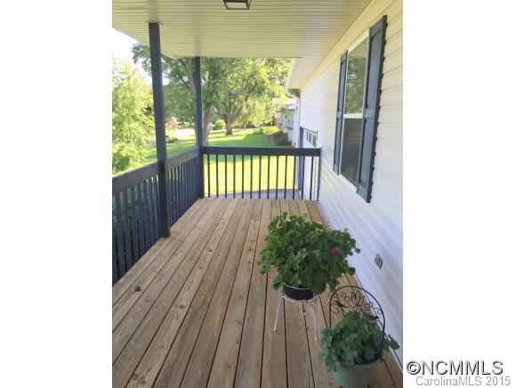 Lone Pine Heights - Residential