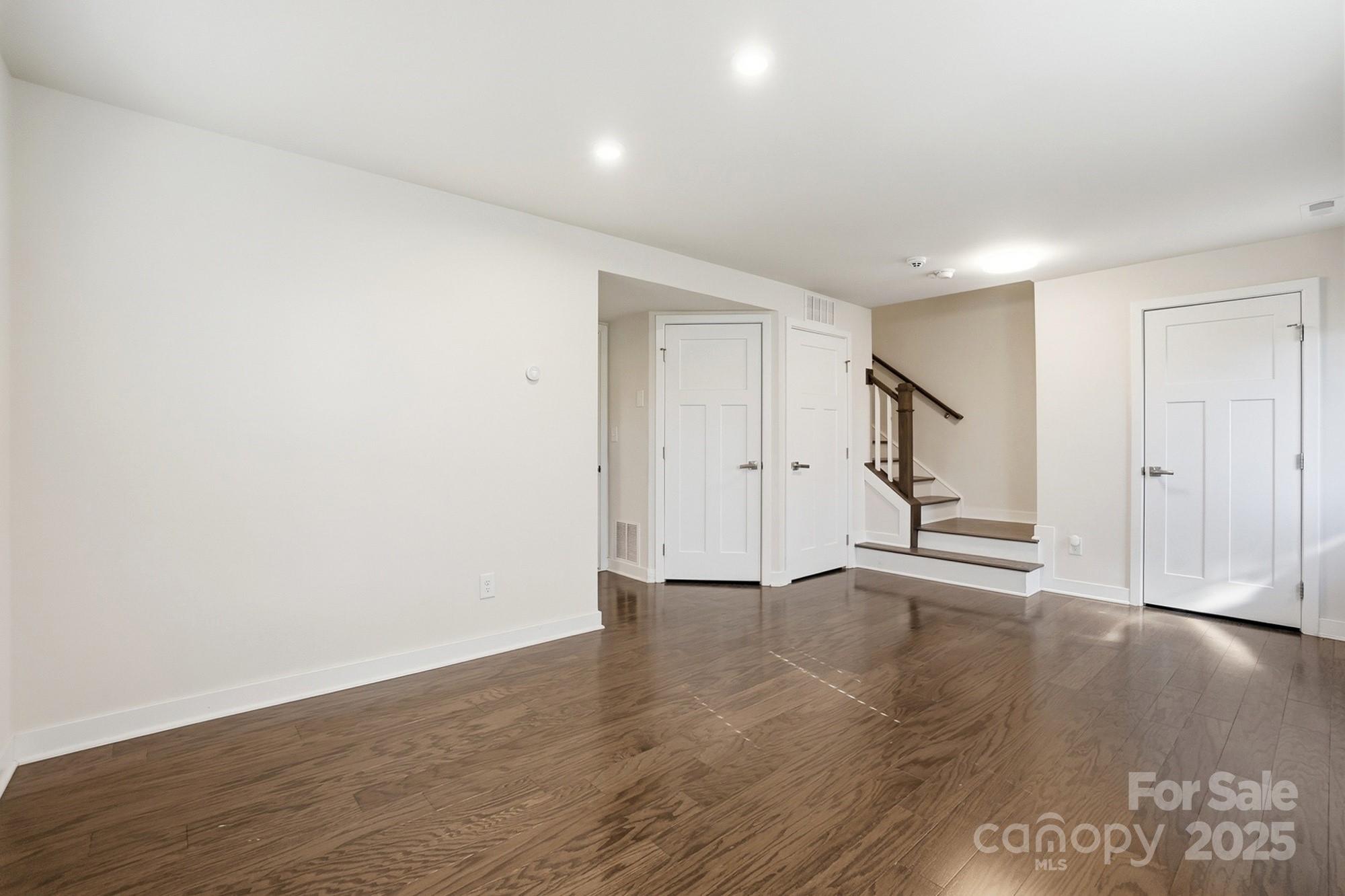 3039 Salix Bend Drive