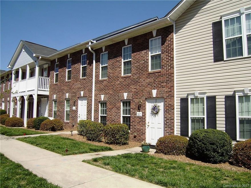 Spacious 2 brm 2 1/2 bath town home in perfect Mooresville location! Stainless appliances, newer carpet, 2 big bedrooms each w full bath, patio. Close to everything! Lowes Corp, Davidson, Davidson College, Mooresville village, Langtree and Lake Norman. Hard to find this much space at such a great price! Station 115 is adding a pool and amenities clubhouse with a lounge, game room, business center, fitness center, sundeck, dressing rooms, outdoor grill area. Info: http://www.newstation115.com/