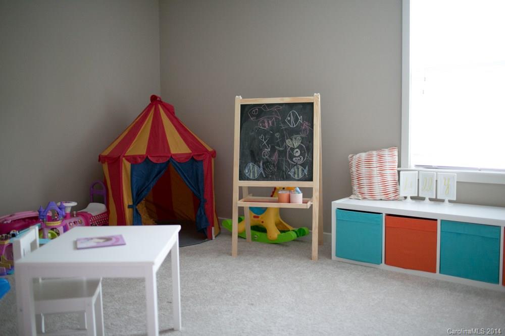 Lake Ridge - Residential