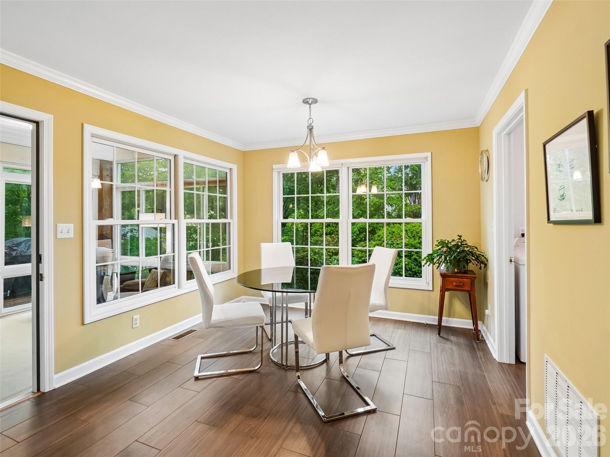Forest Knoll - Residential