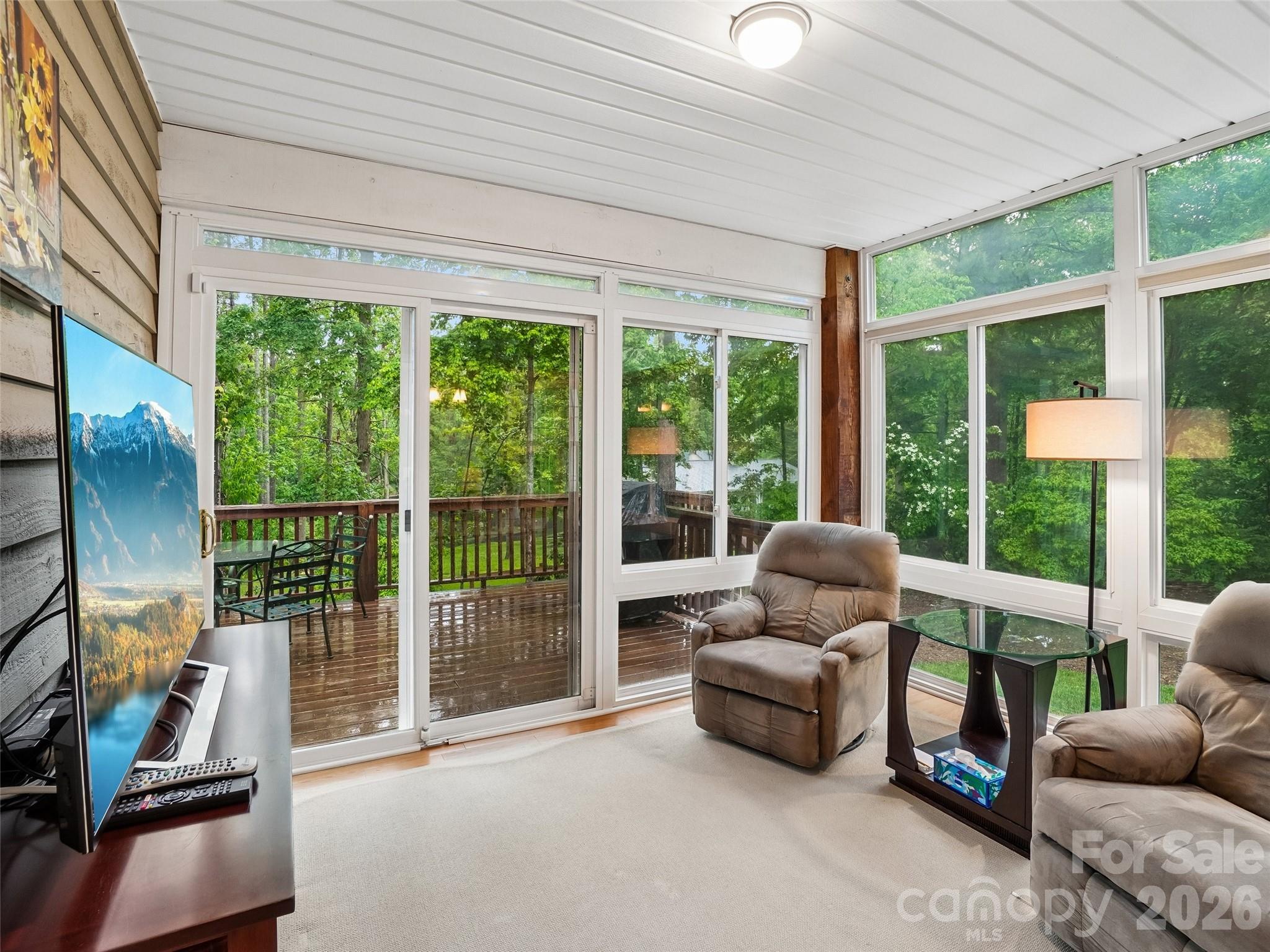 Forest Knoll - Residential
