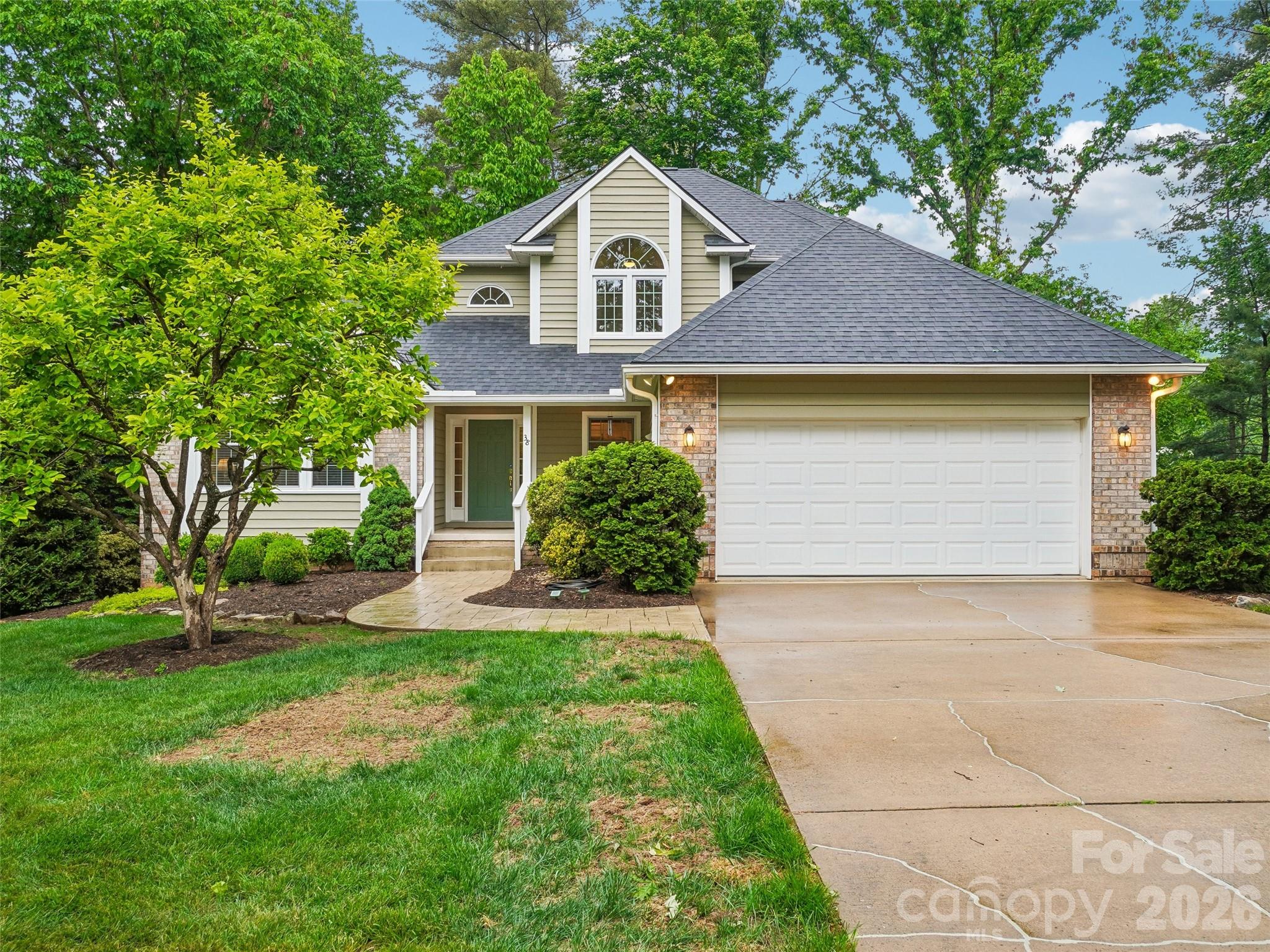 38 Forest Knoll Drive