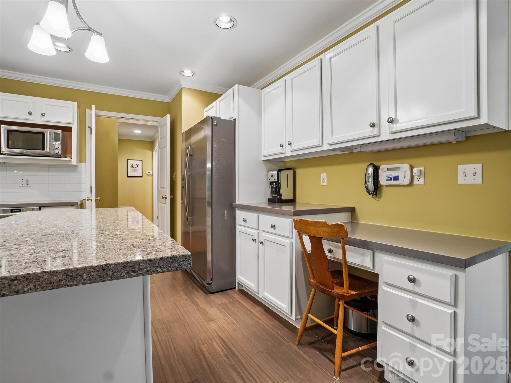 Forest Knoll - Residential