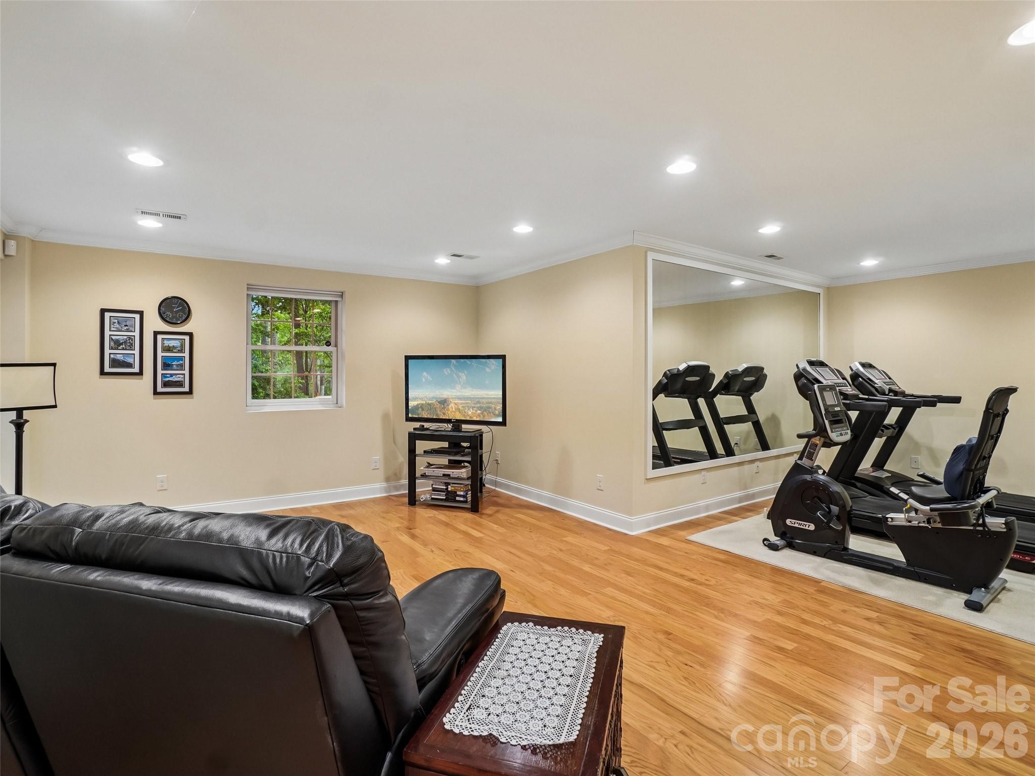 Forest Knoll - Residential