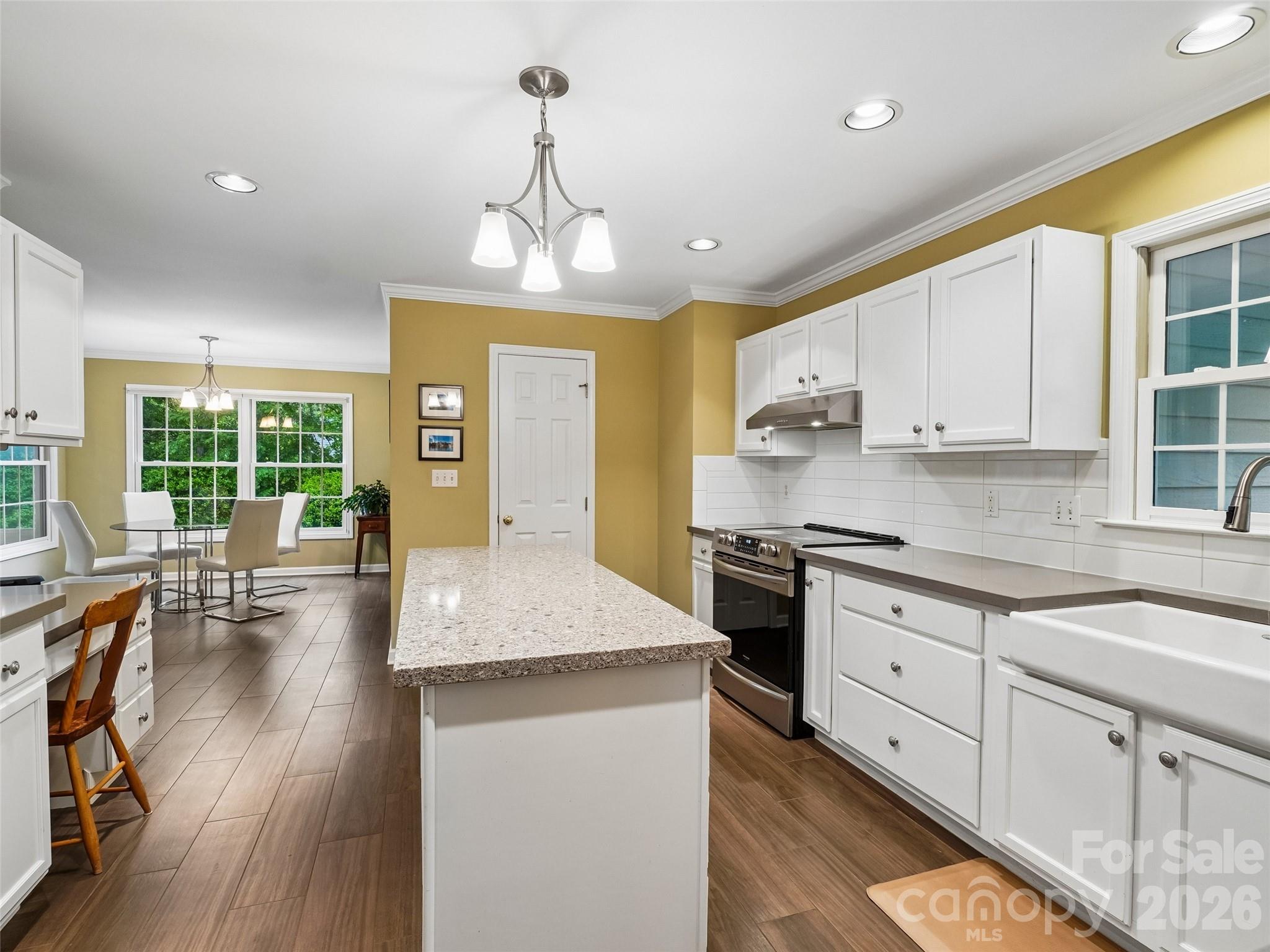 Forest Knoll - Residential