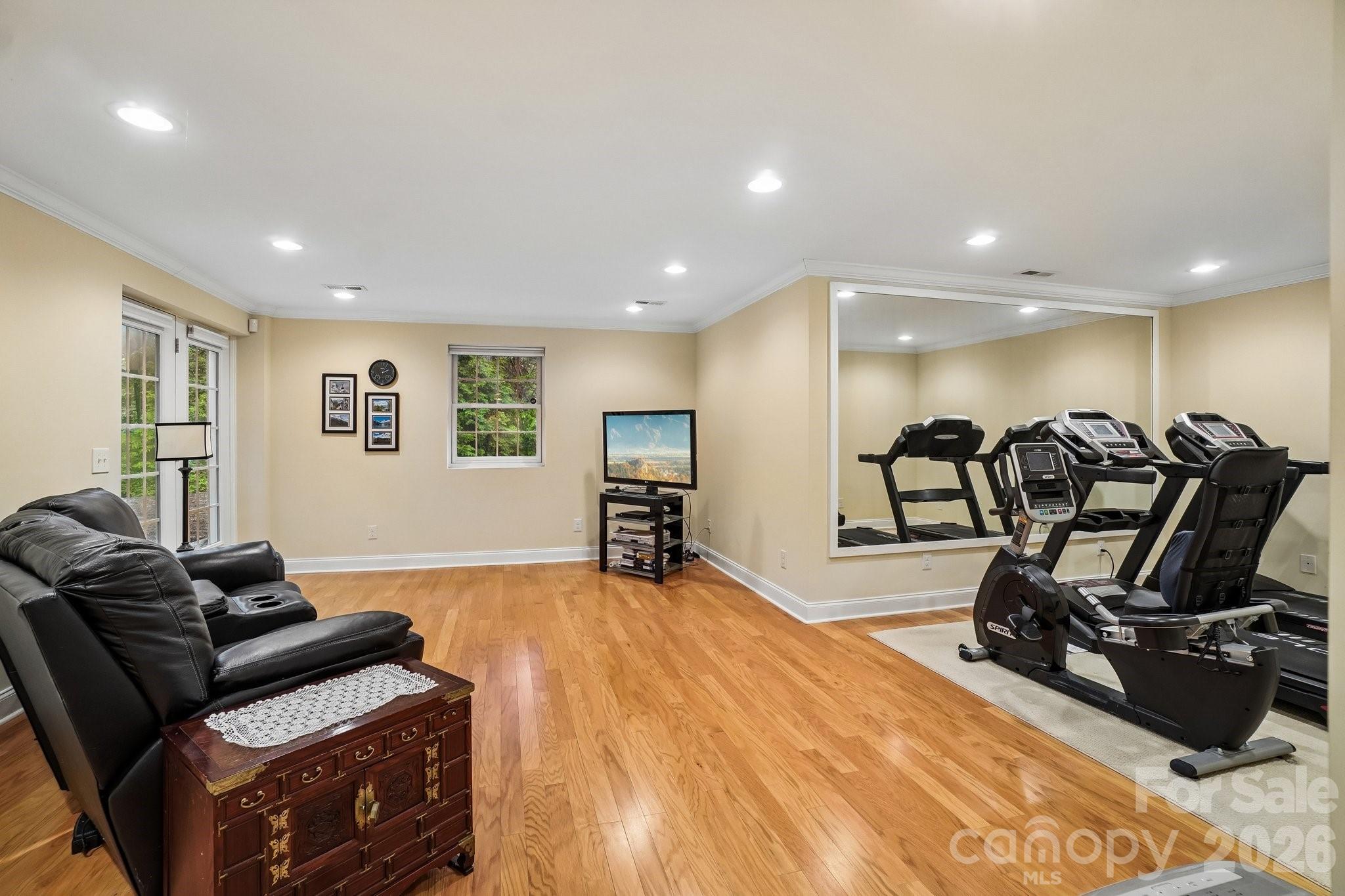 Forest Knoll - Residential
