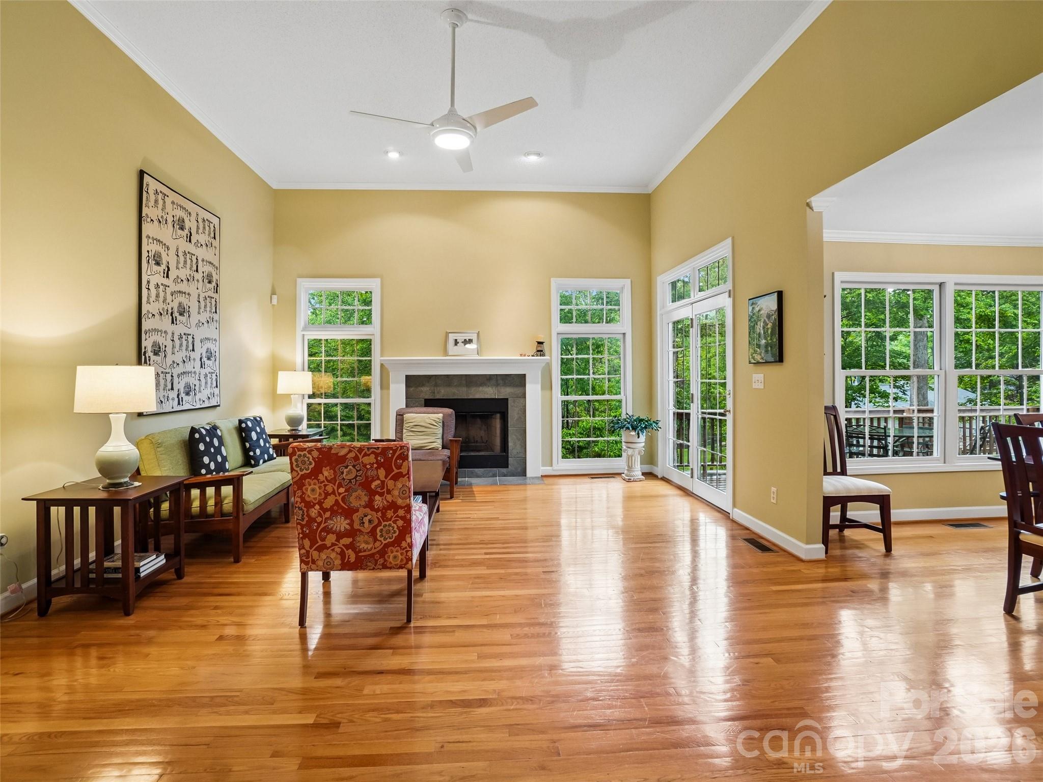 Forest Knoll - Residential