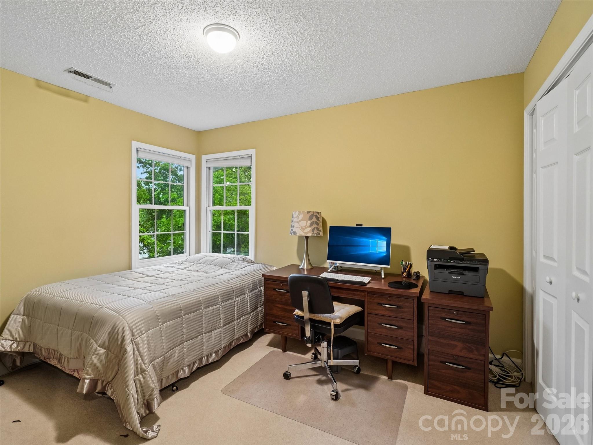 Forest Knoll - Residential