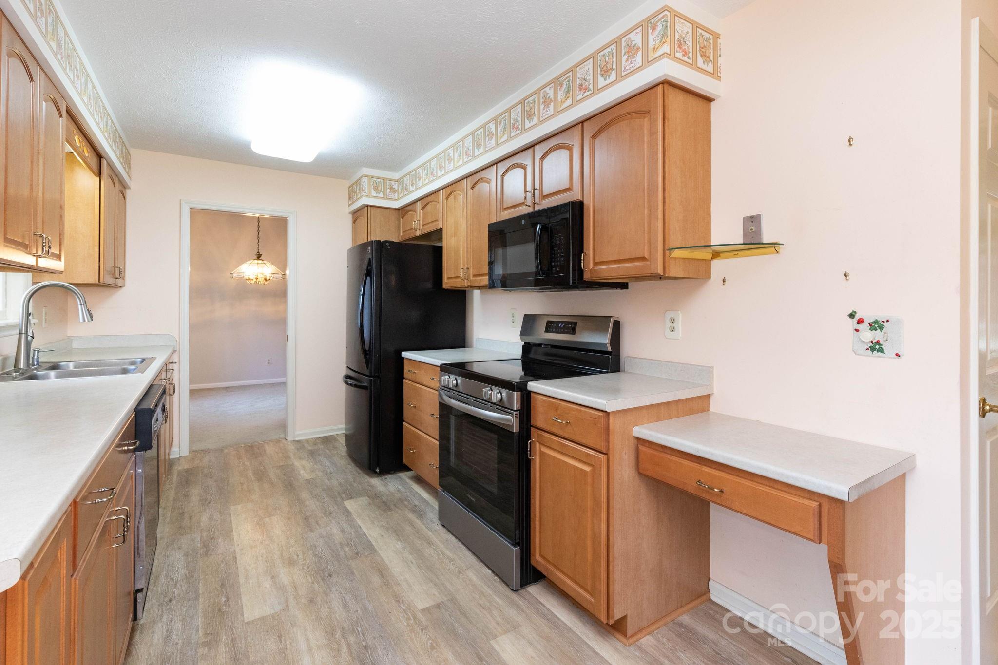 Long John Mt Estates - Residential