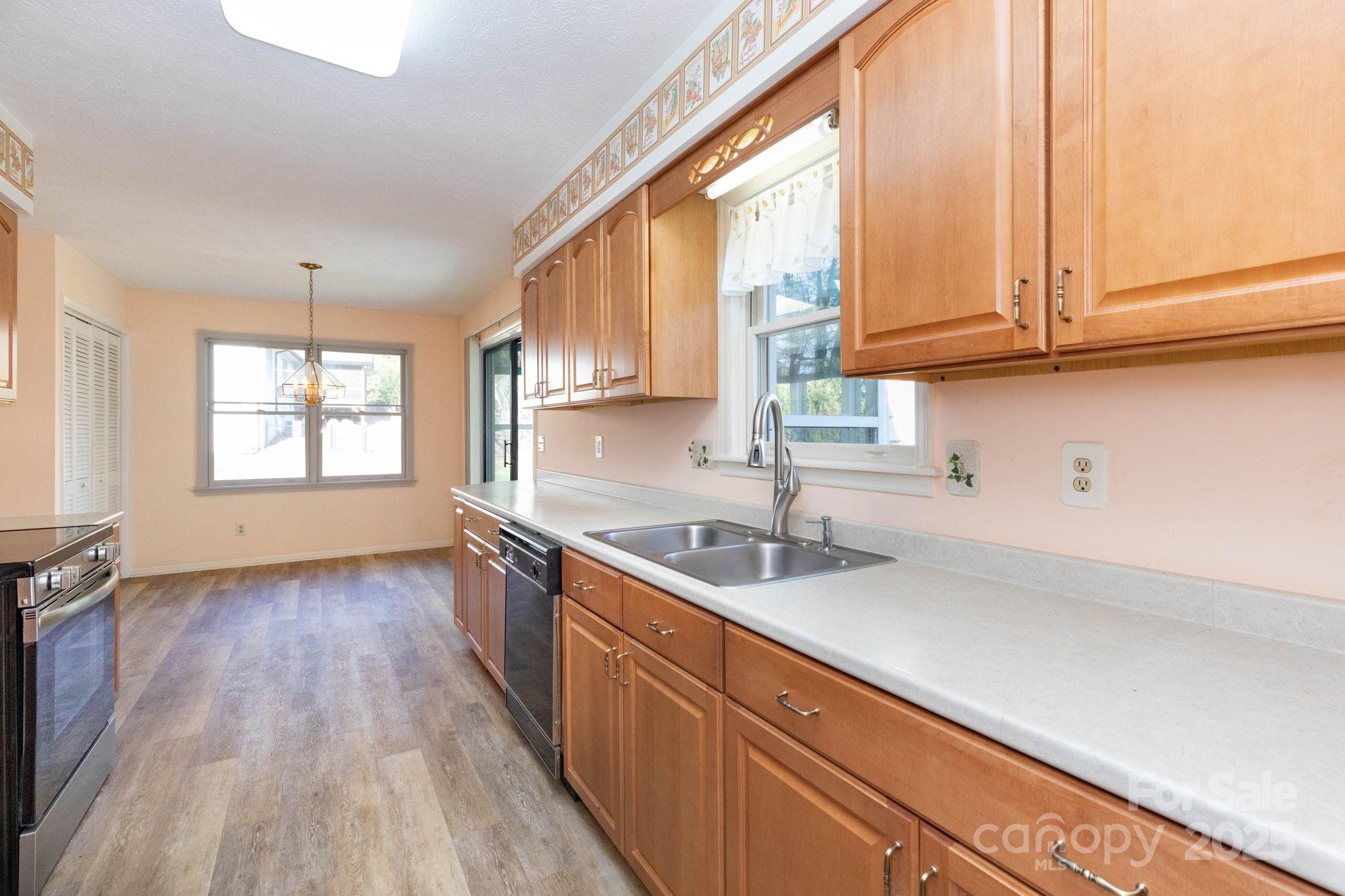 Long John Mt Estates - Residential