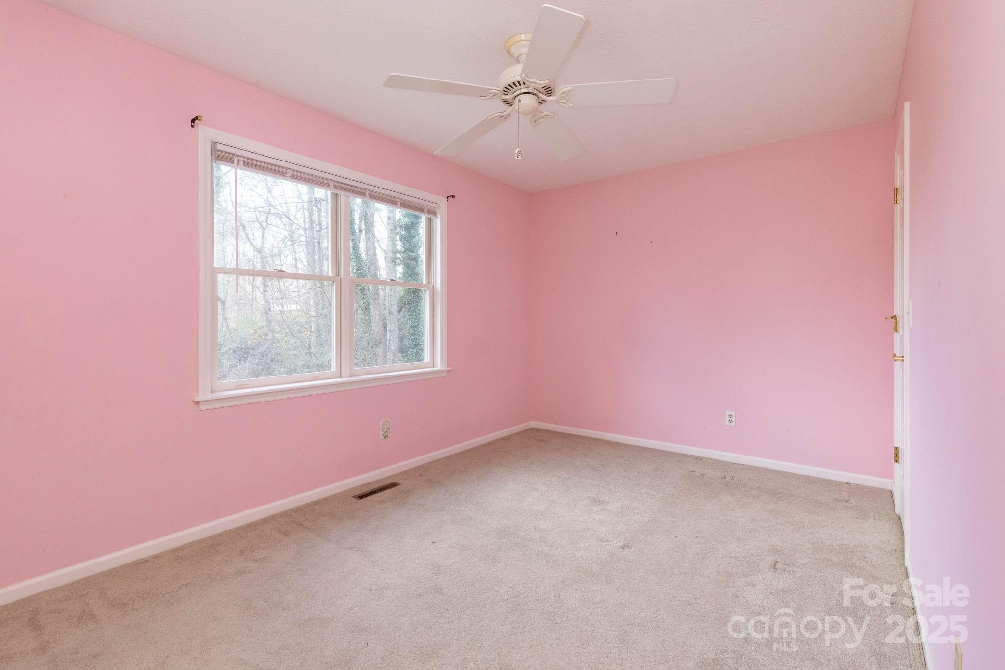 Long John Mt Estates - Residential