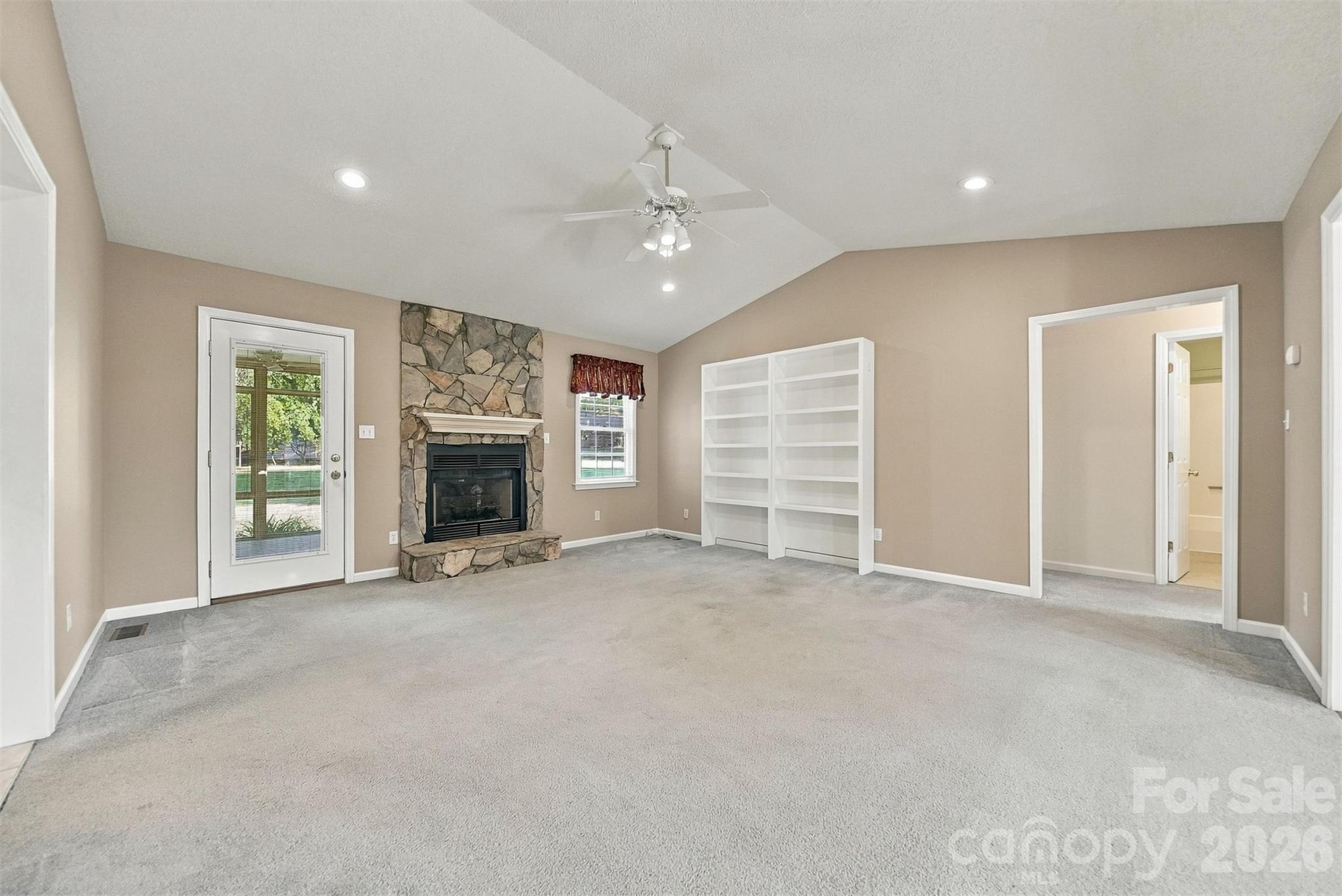 1119 Edgefield Lane