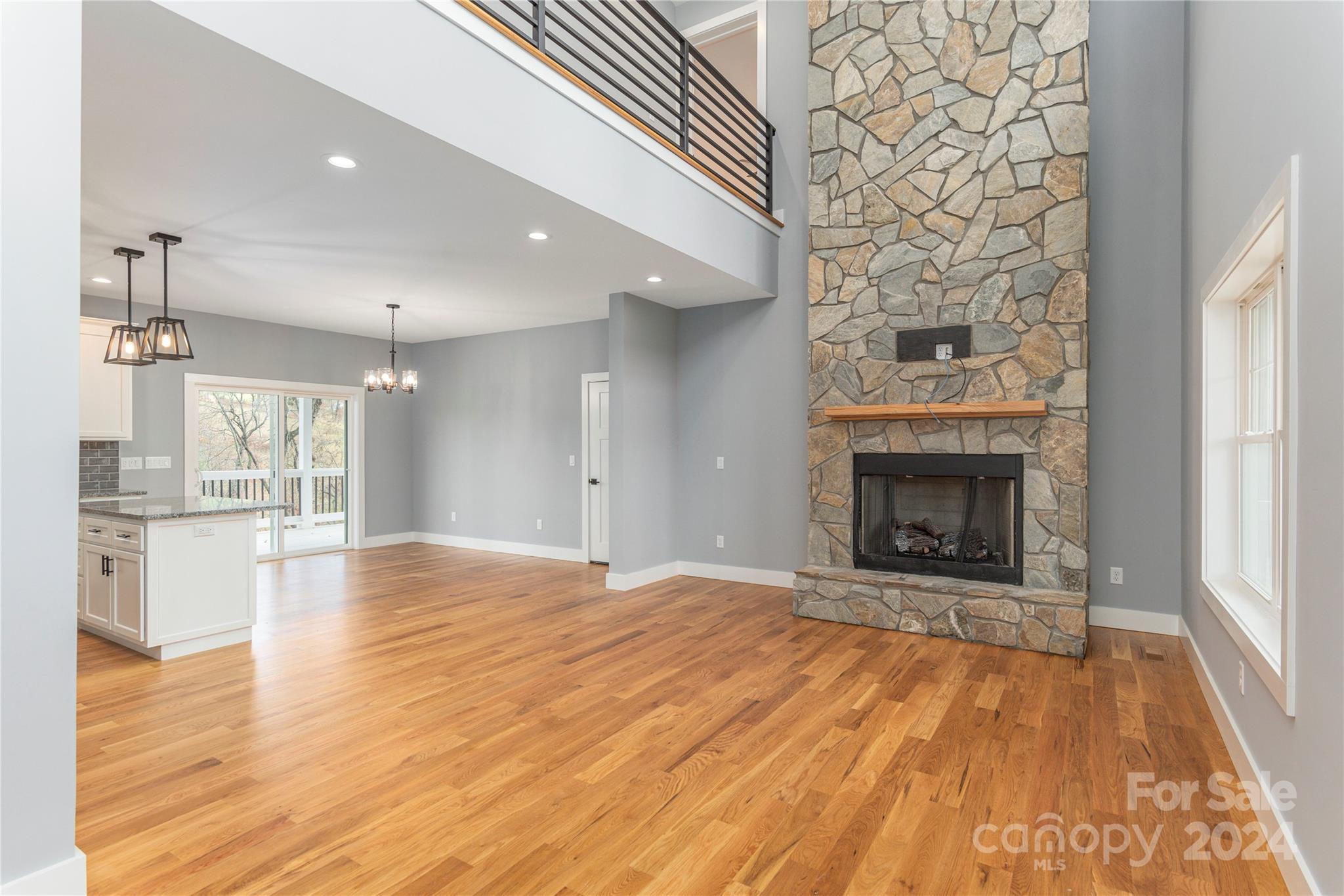 255 Cougar Trail