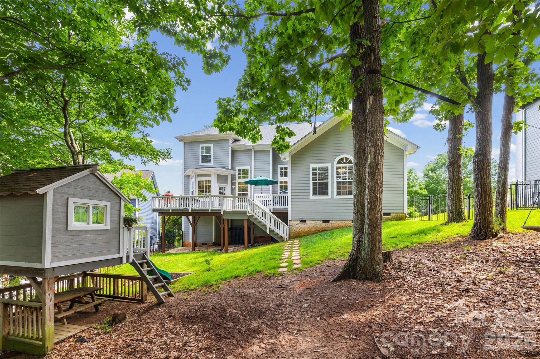 Lakeshore - Residential