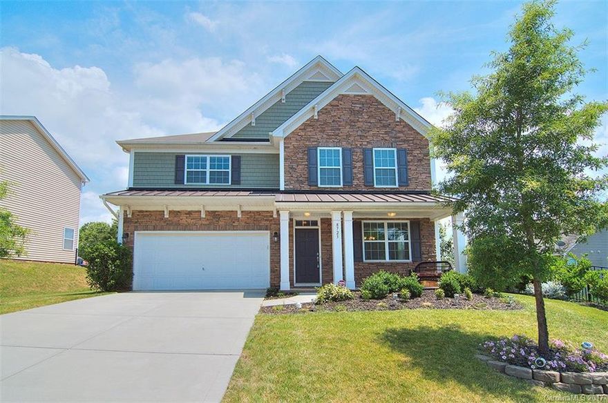 Welcome home! Open floor plan with breakfast nook, great room and sun room. Kitchen features granite countertops, stainless steel appliances, lots of storage and counter space. Main level bedroom with full bath. Great outdoor space for entertaining, covered porch with brick patio & fire pit with a fenced back yard. Community features lots of amenities!