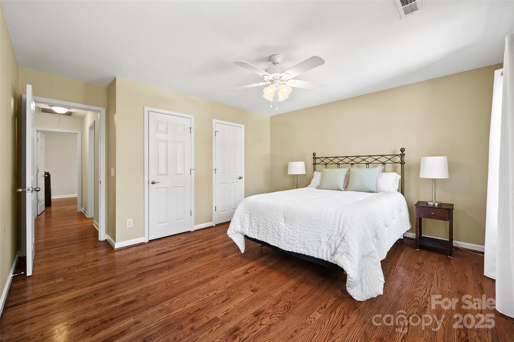 Hunters Gate - Residential