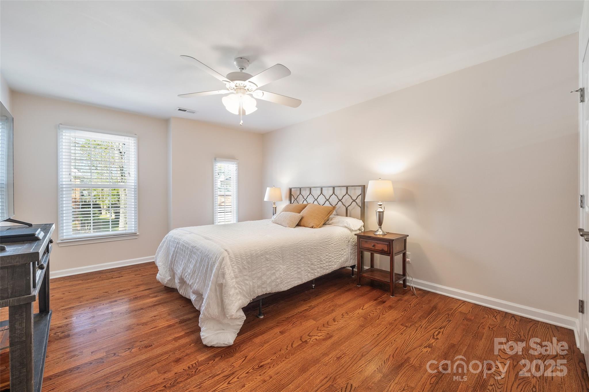 Hunters Gate - Residential