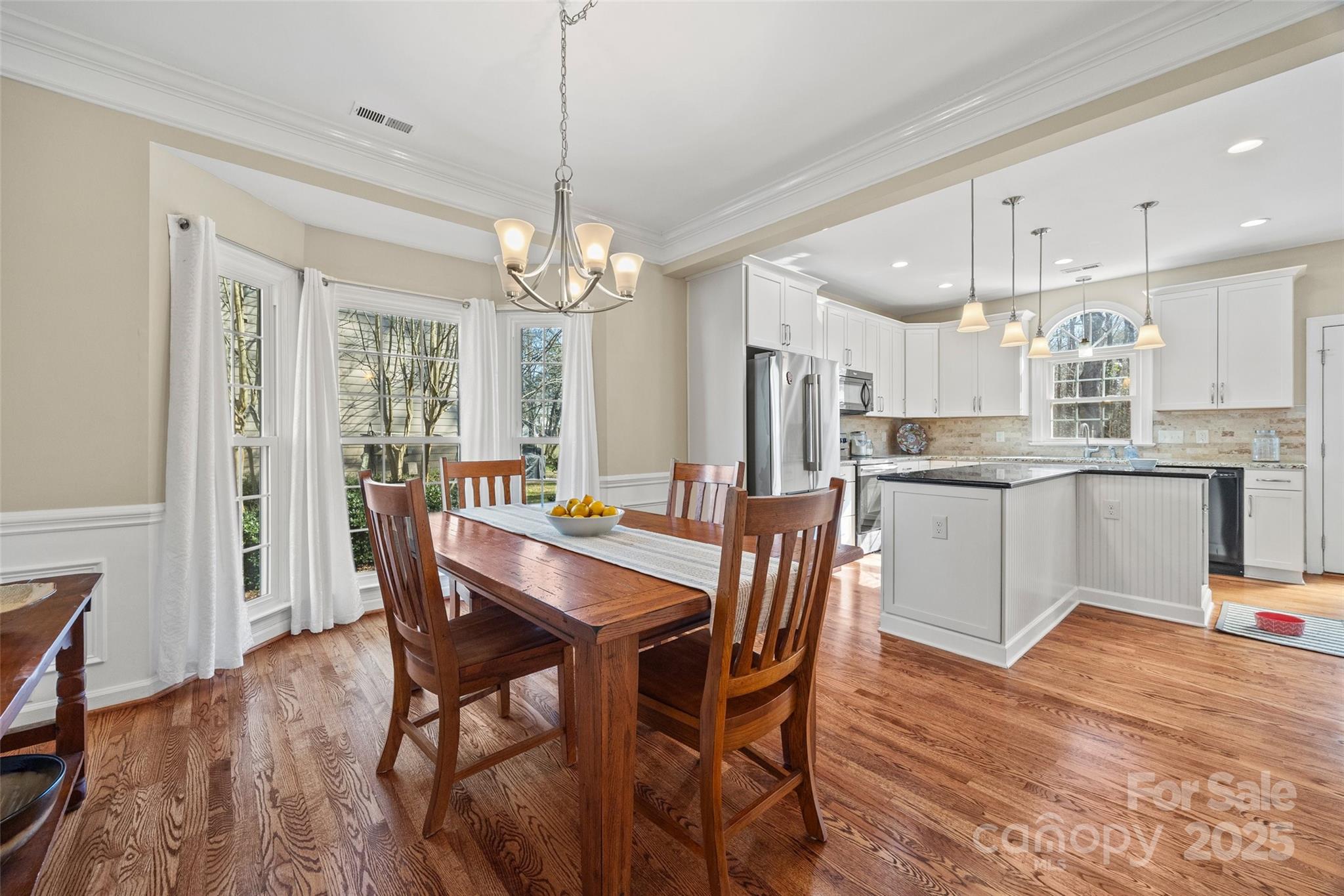 Hunters Gate - Residential