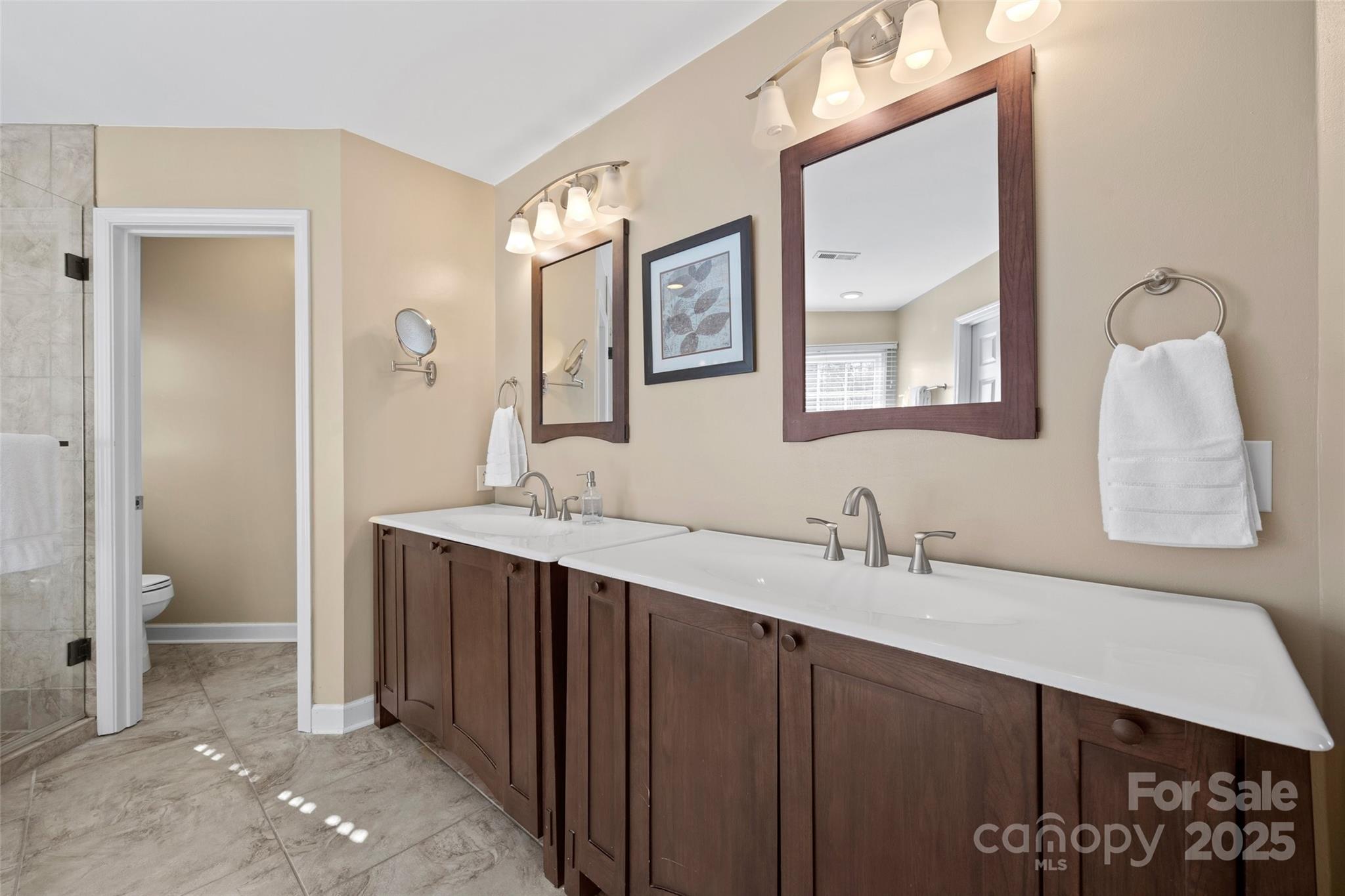 Hunters Gate - Residential