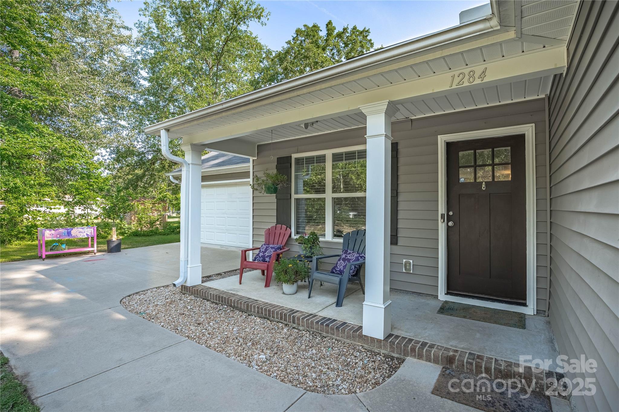 1284 Sand Oak Drive