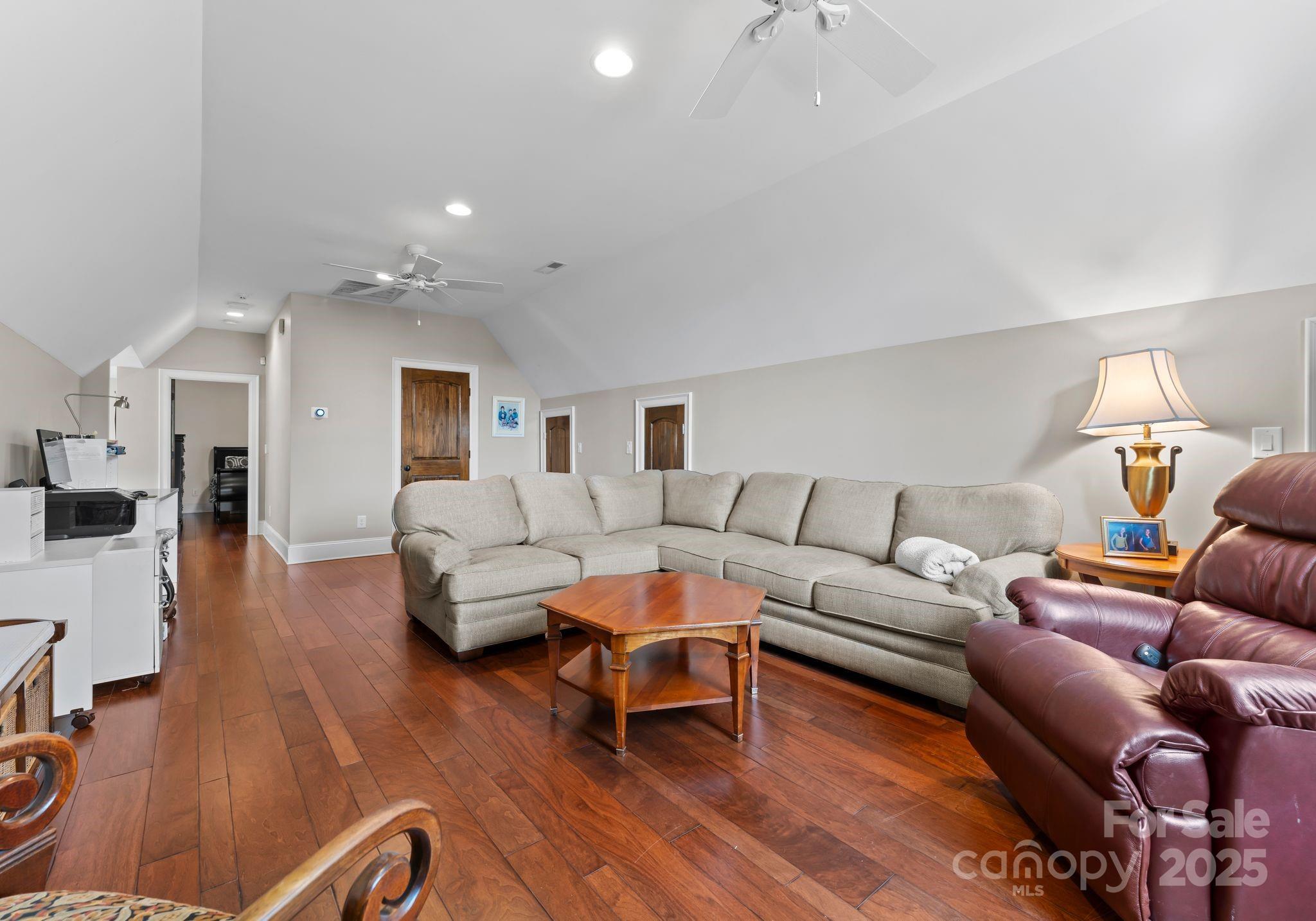 Longbrooke - Residential